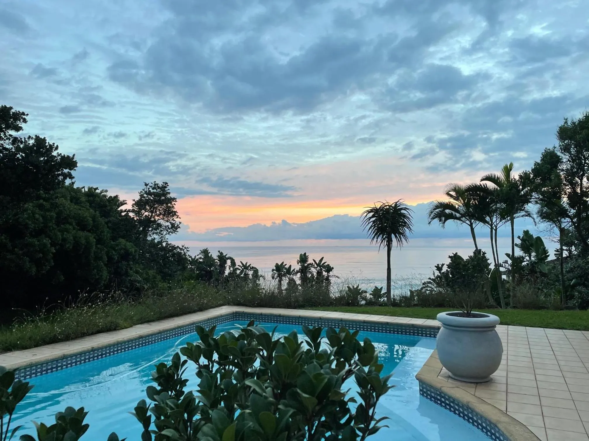 Swimming pool in Albatross Guesthouse