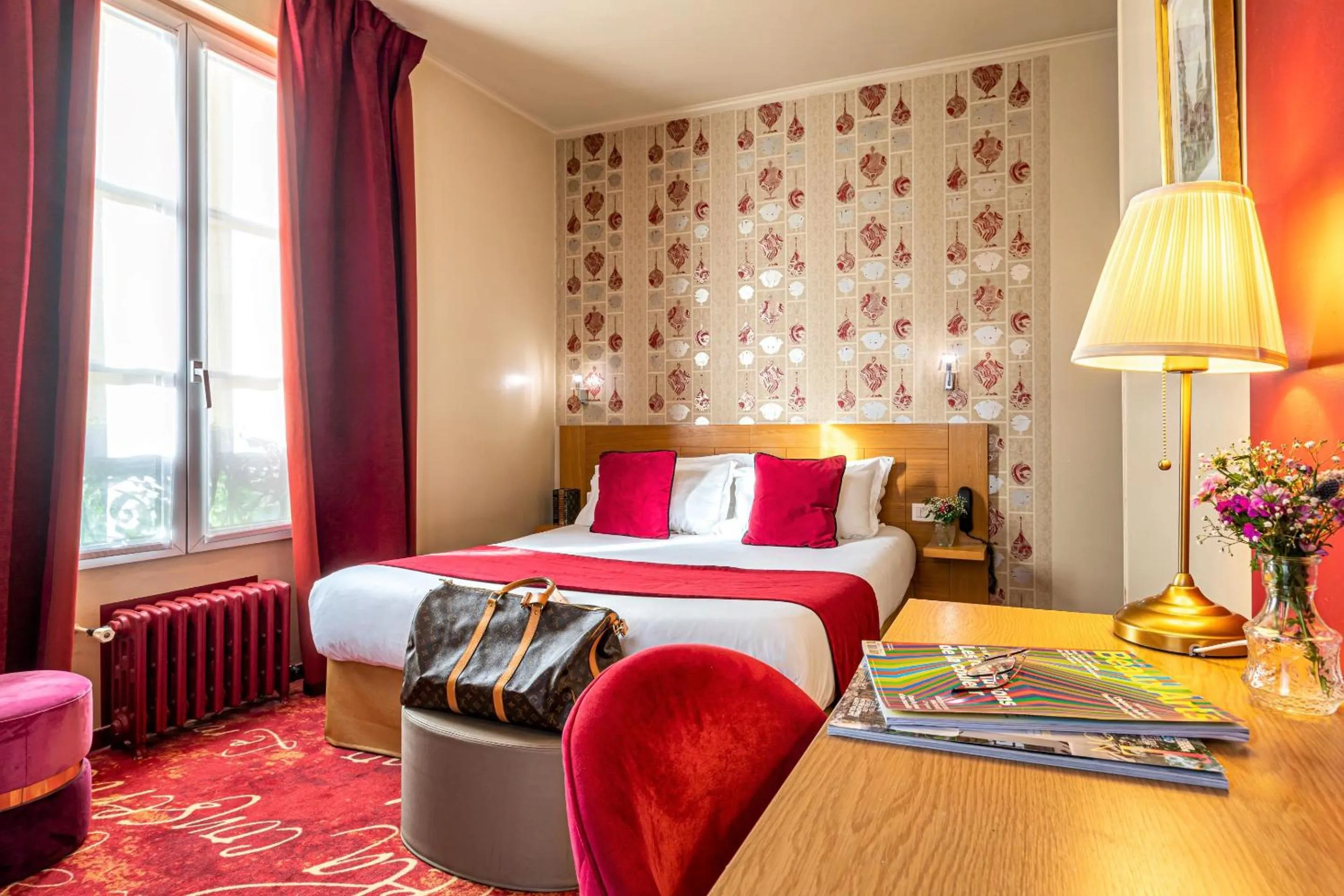 Bed in Hotel Romance Malesherbes by Patrick Hayat