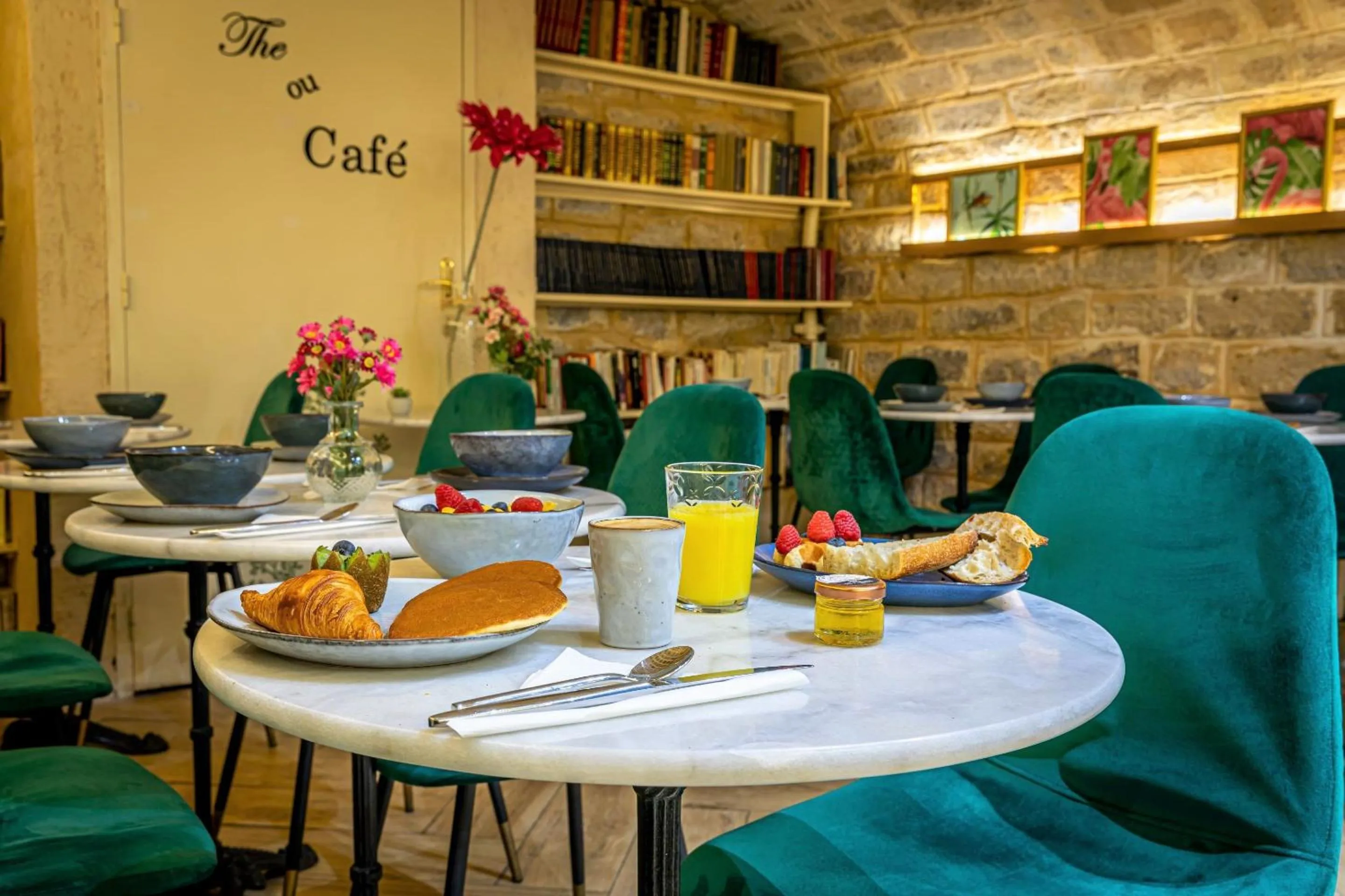 Food in Hotel Romance Malesherbes by Patrick Hayat