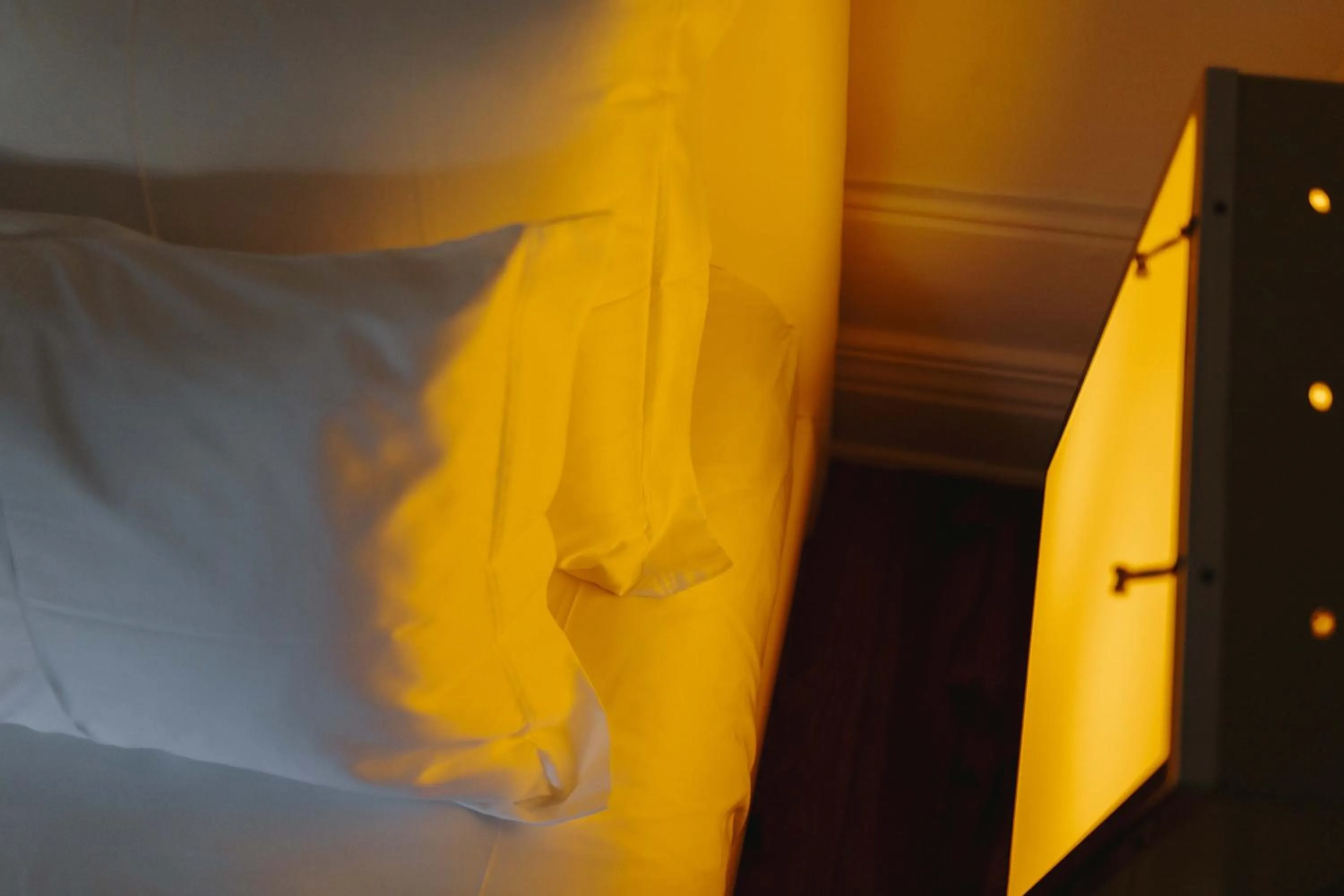 Bed in aDuquesa - GuestHouse