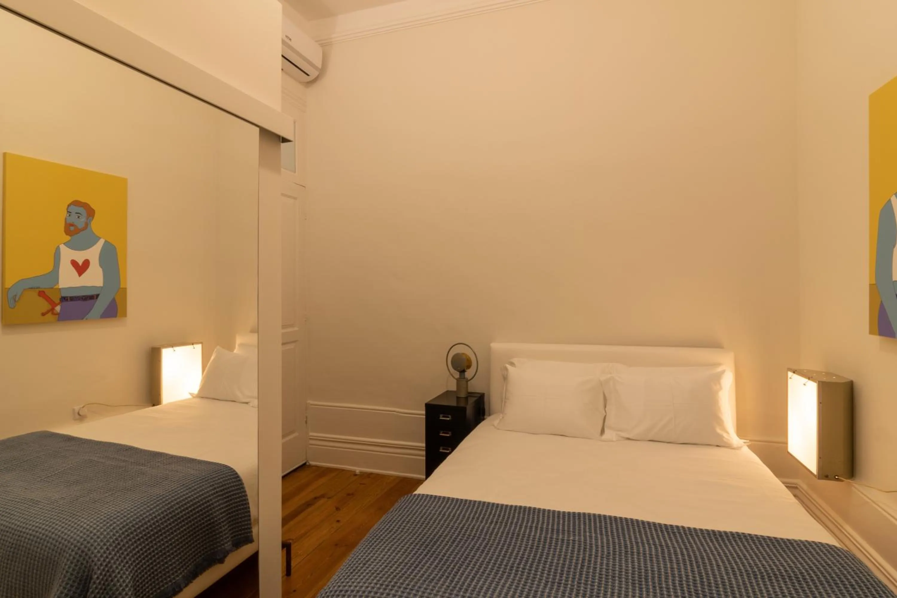 Bed in aDuquesa - GuestHouse