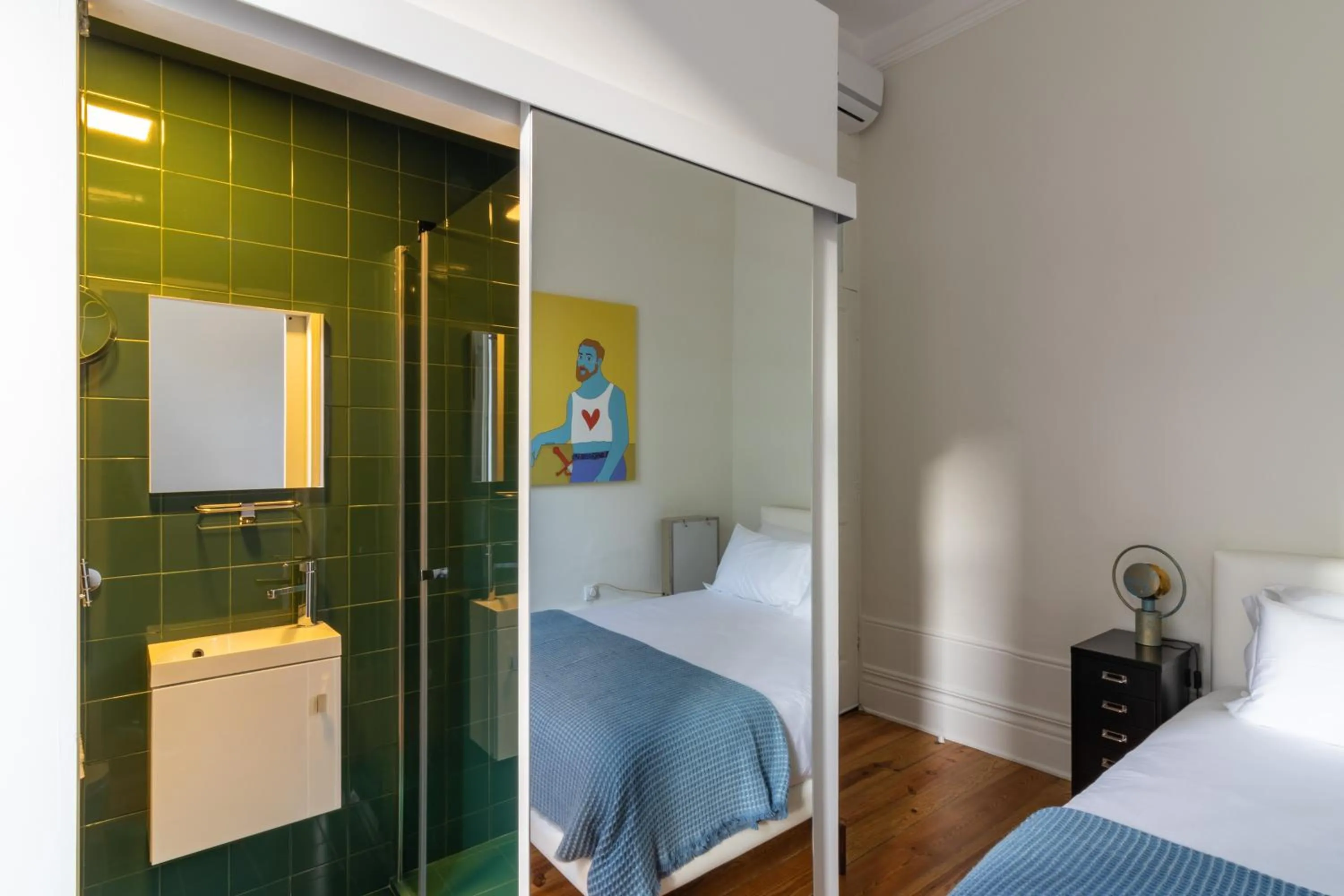 Bed in aDuquesa - GuestHouse