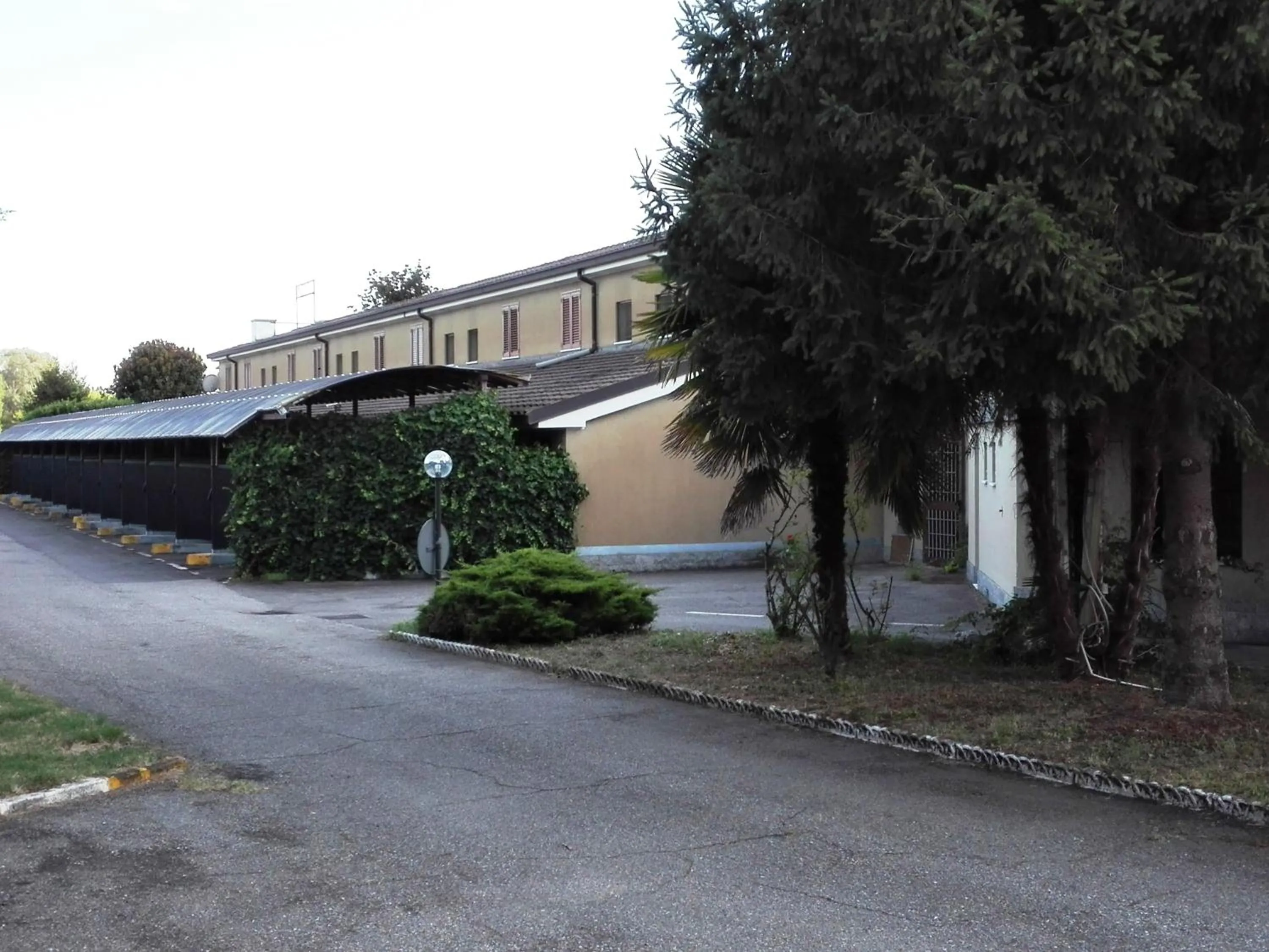 Garden in Hotel Motel Est