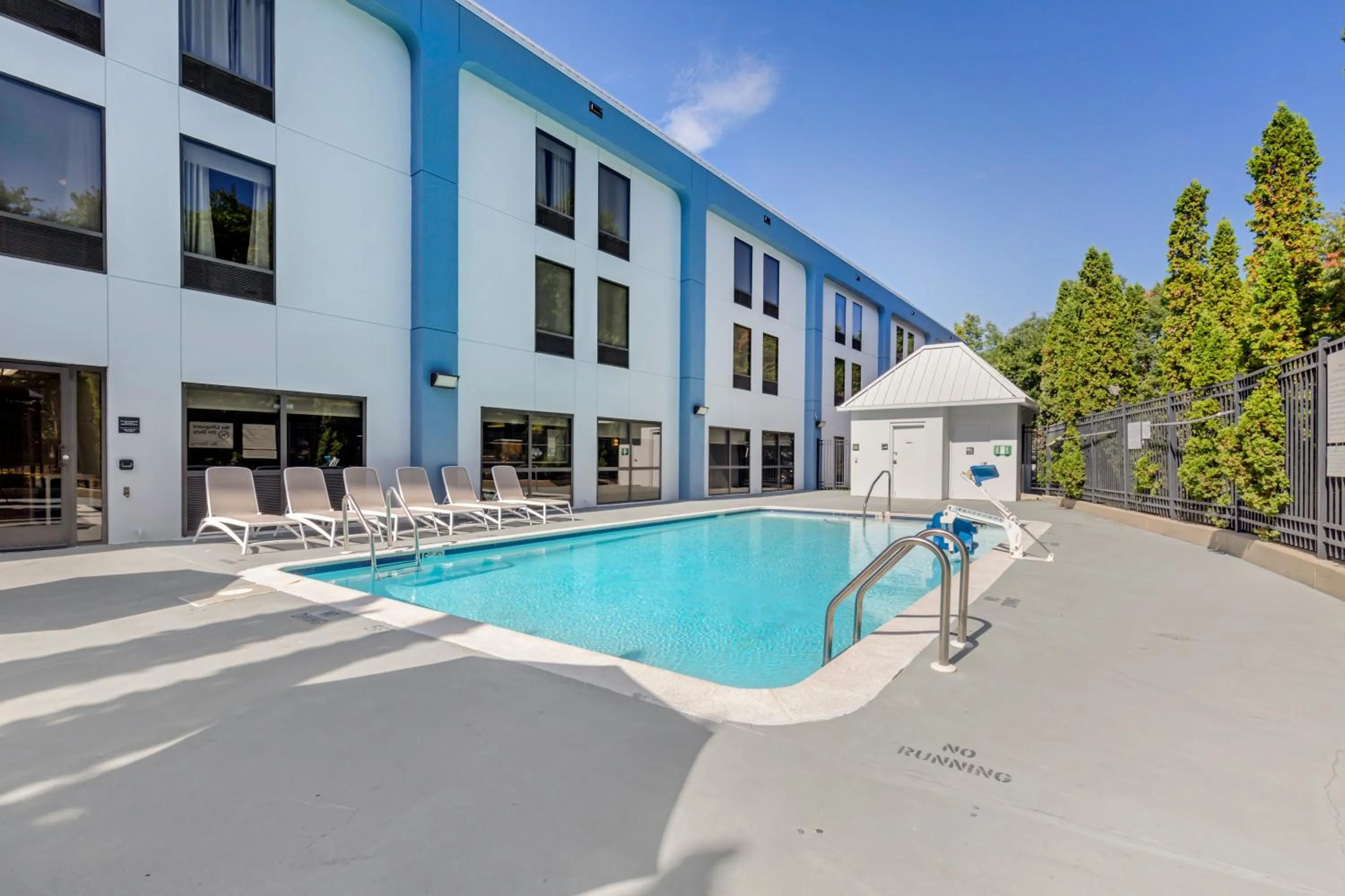 Property building in Comfort Inn Laurel - Fort Meade