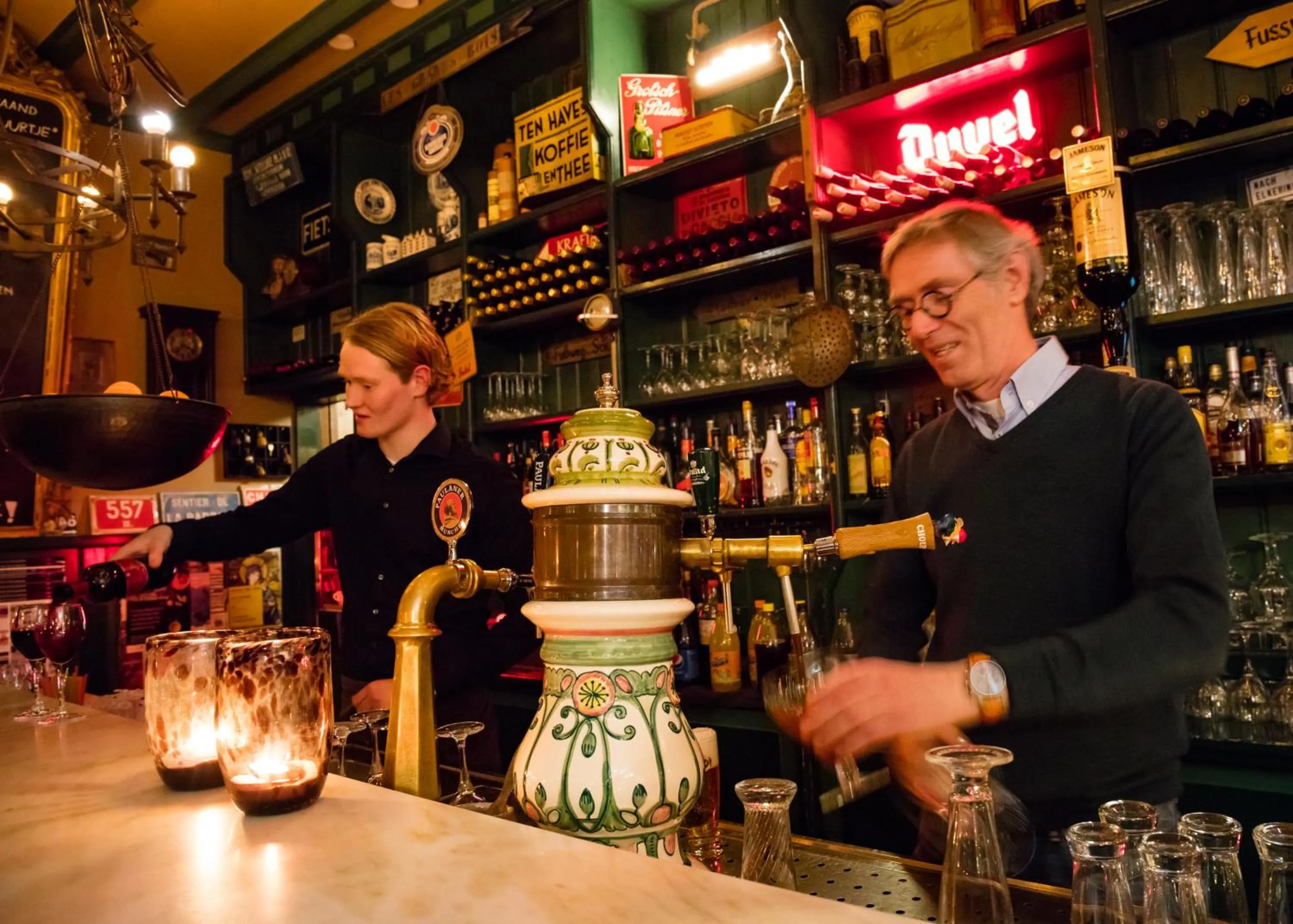 Staff in Hotel Restaurant Taverne