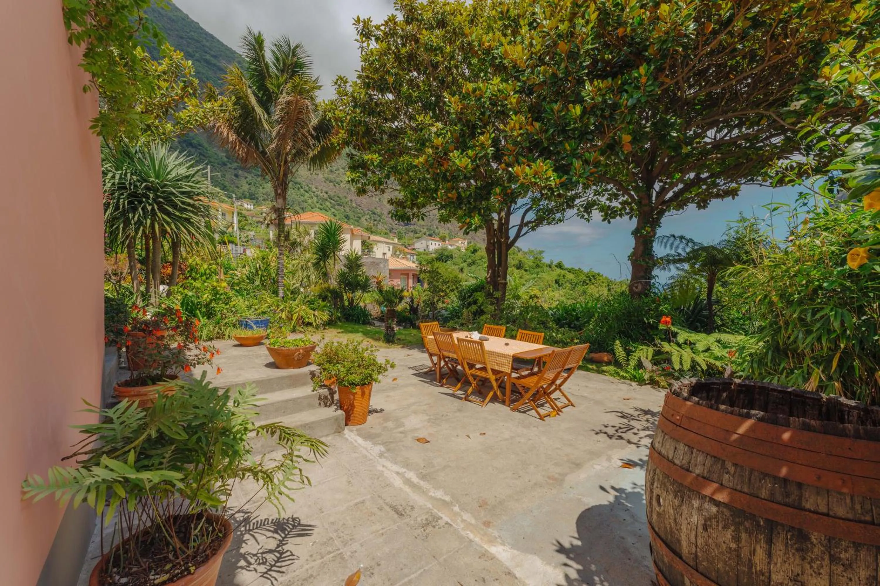 Day in Madeira Surf Lodge