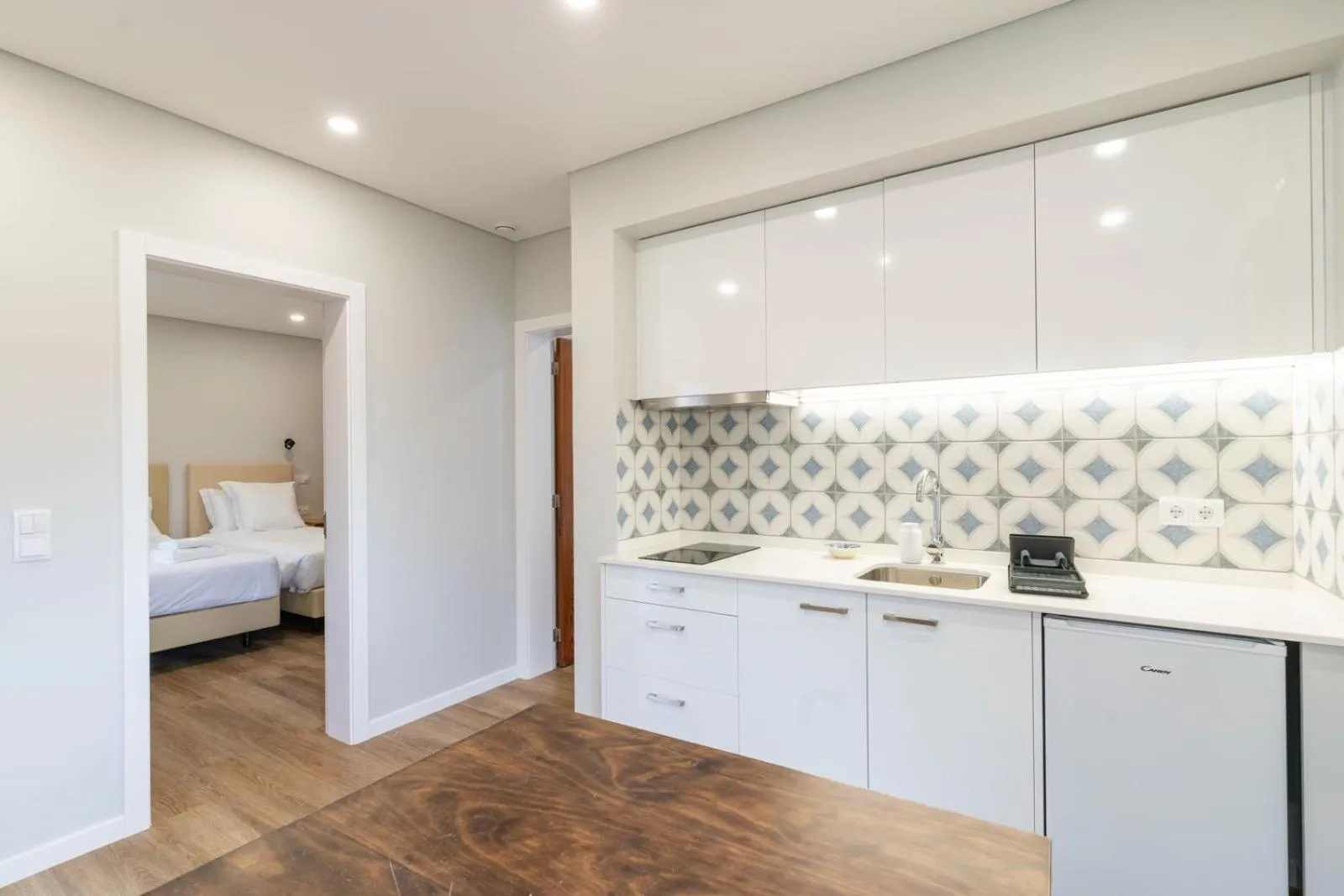 Bed in Madeira Surf Lodge