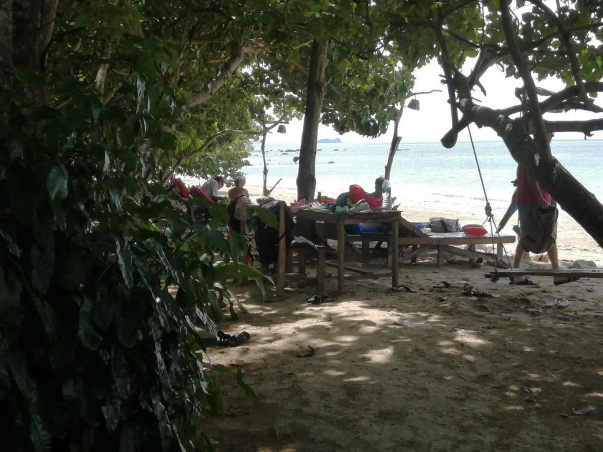 People in Bonhomie Beach Cottage