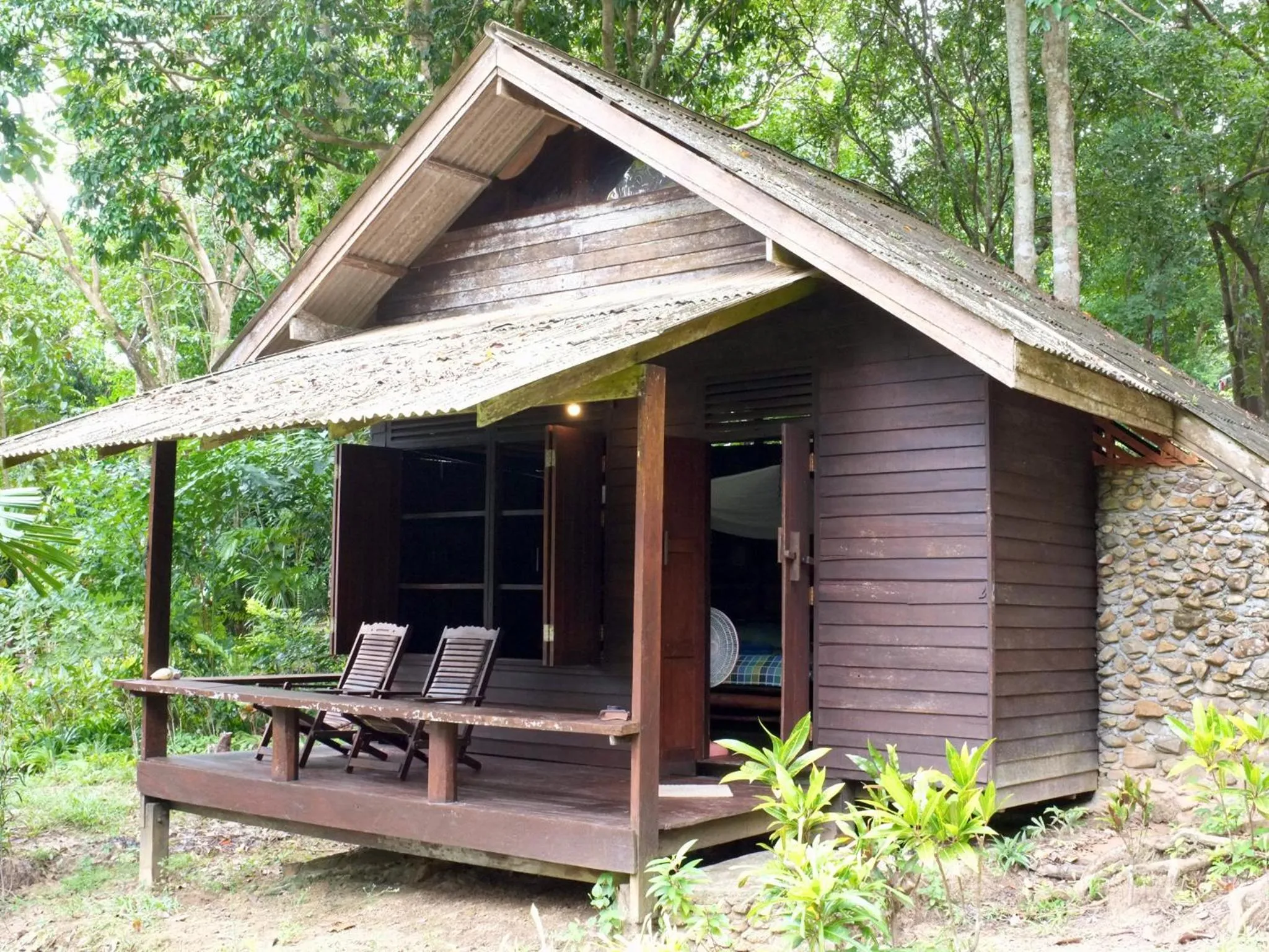 Property building in Bonhomie Beach Cottage