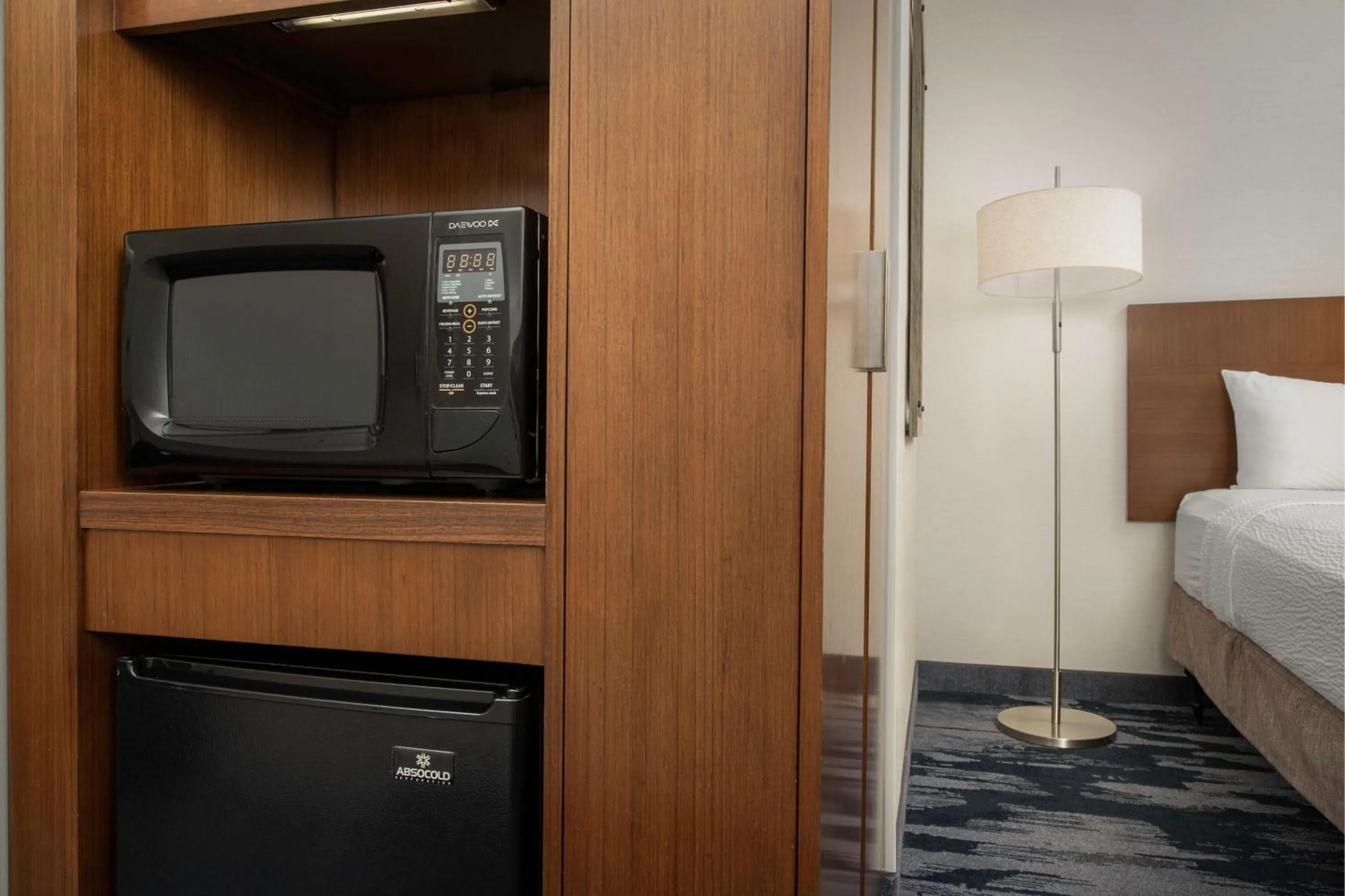 Photo of the whole room, Bed in Fairfield Inn & Suites by Marriott Ithaca