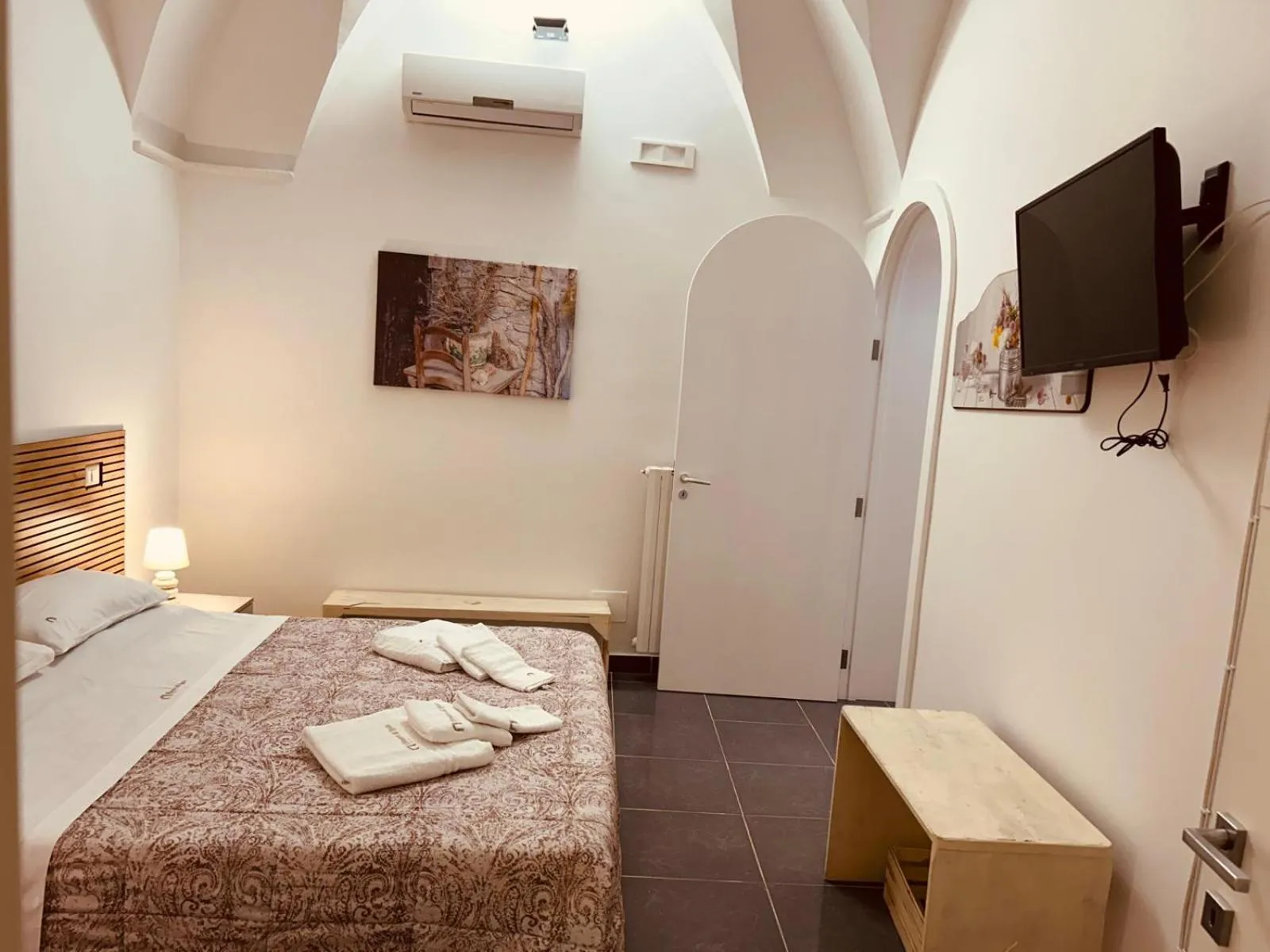 Photo of the whole room, Bed in Dimore di Lecce - La Corte