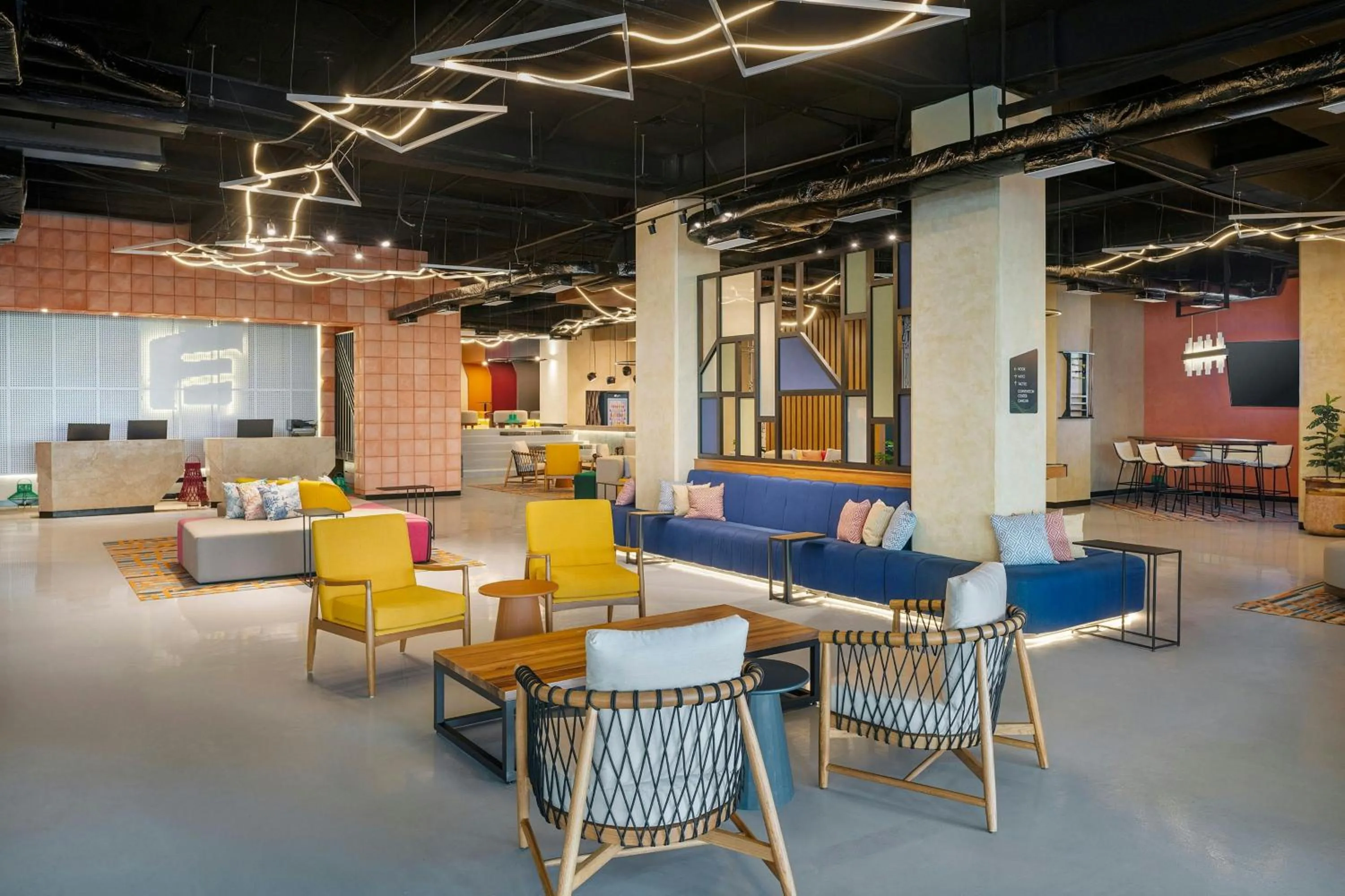 Lobby or reception in Aloft Cancun