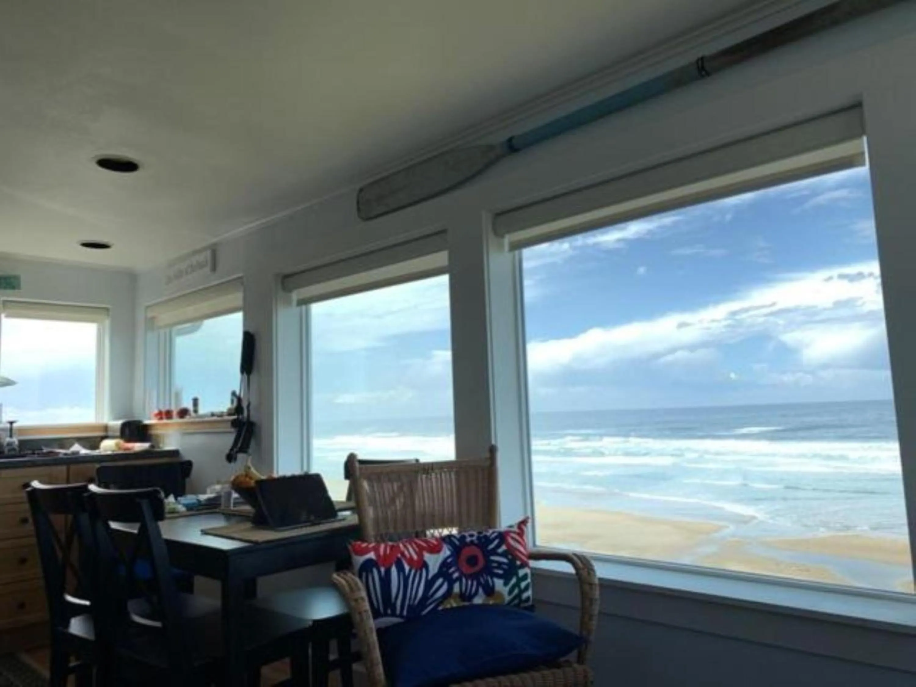 Sea view in Nye Beach Cottages
