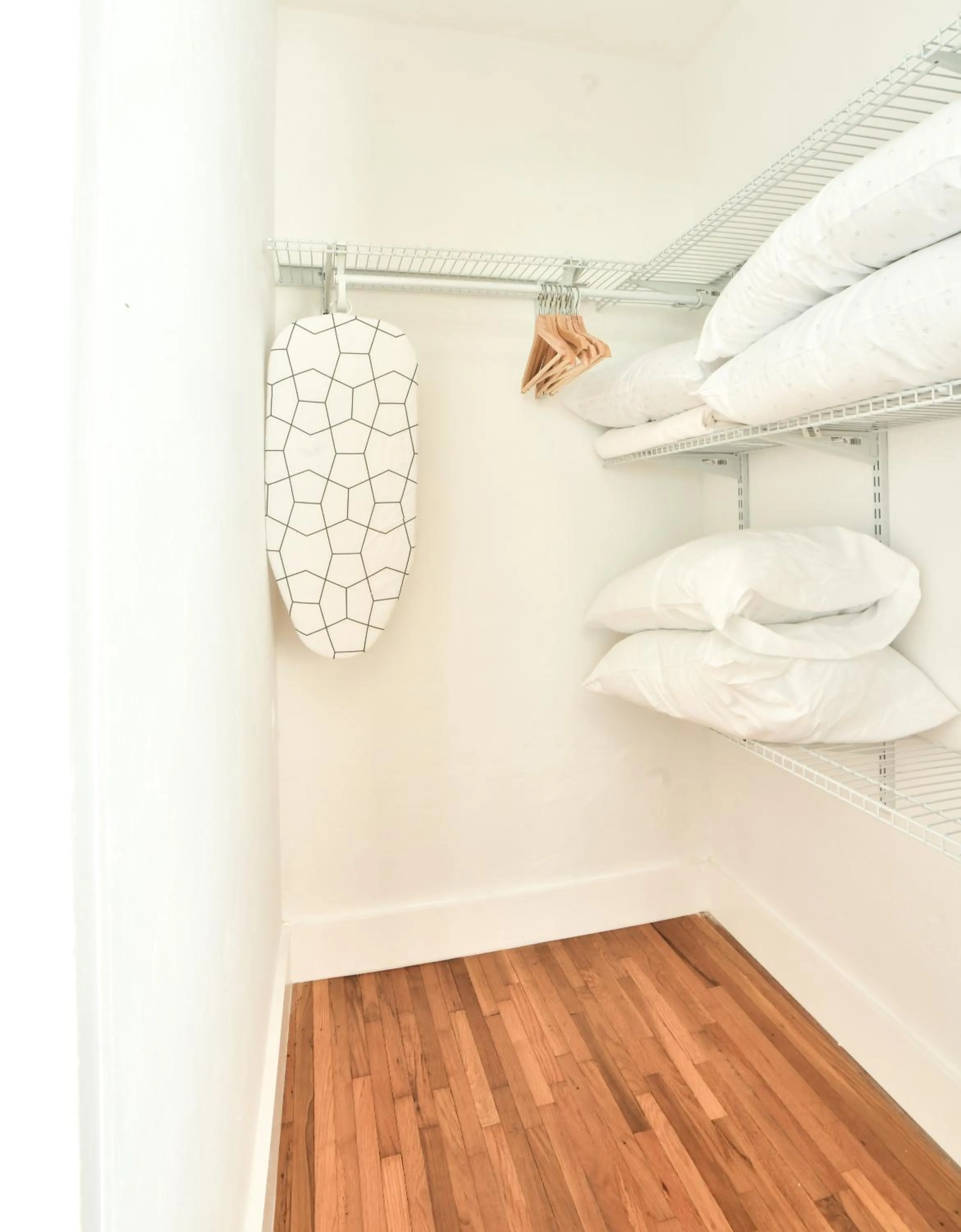 wardrobe in Broadwaysuites Downtown By RocketStay