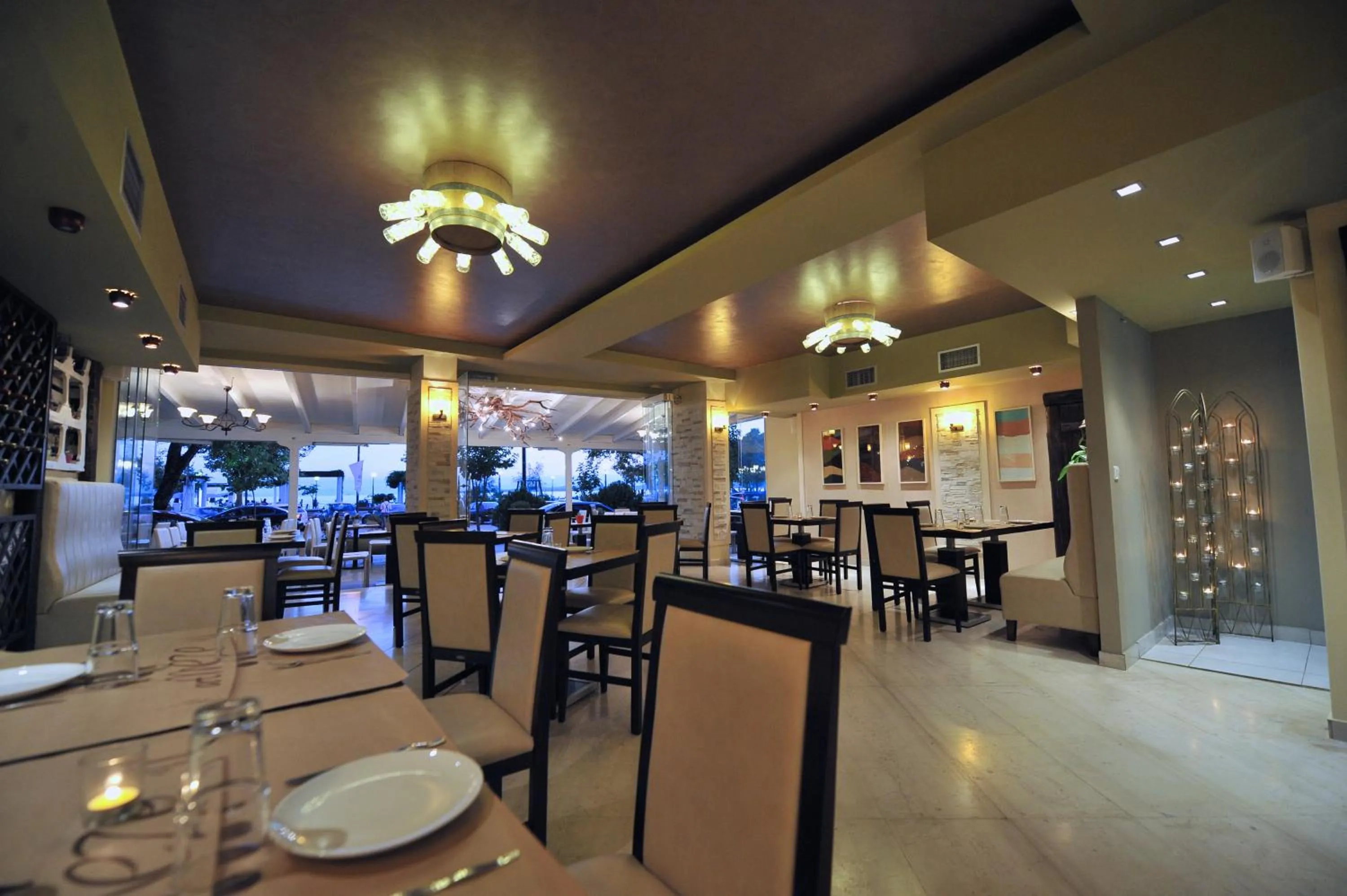 Restaurant/places to eat in El Greco