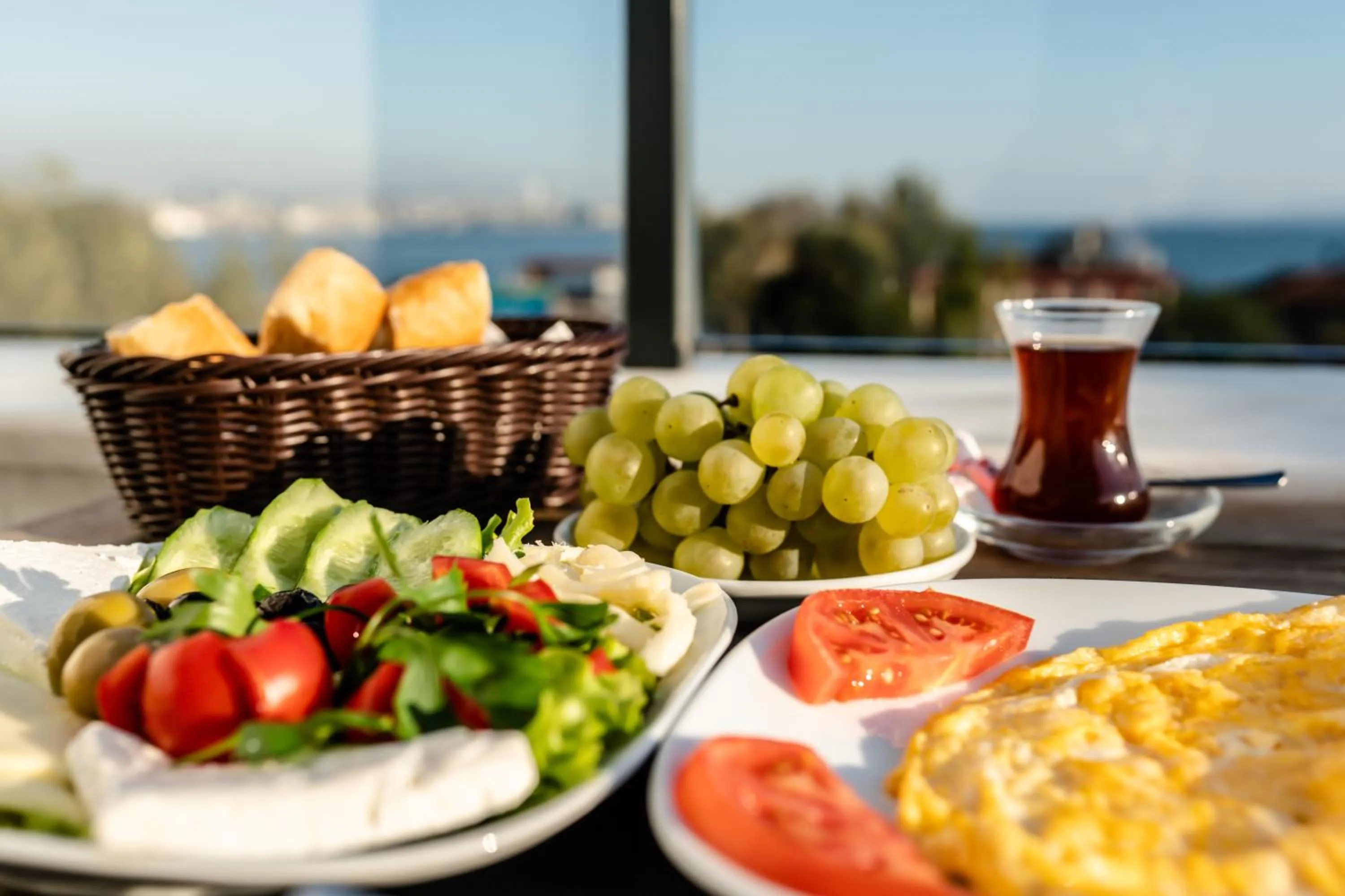 Breakfast in The Camelot Hotel