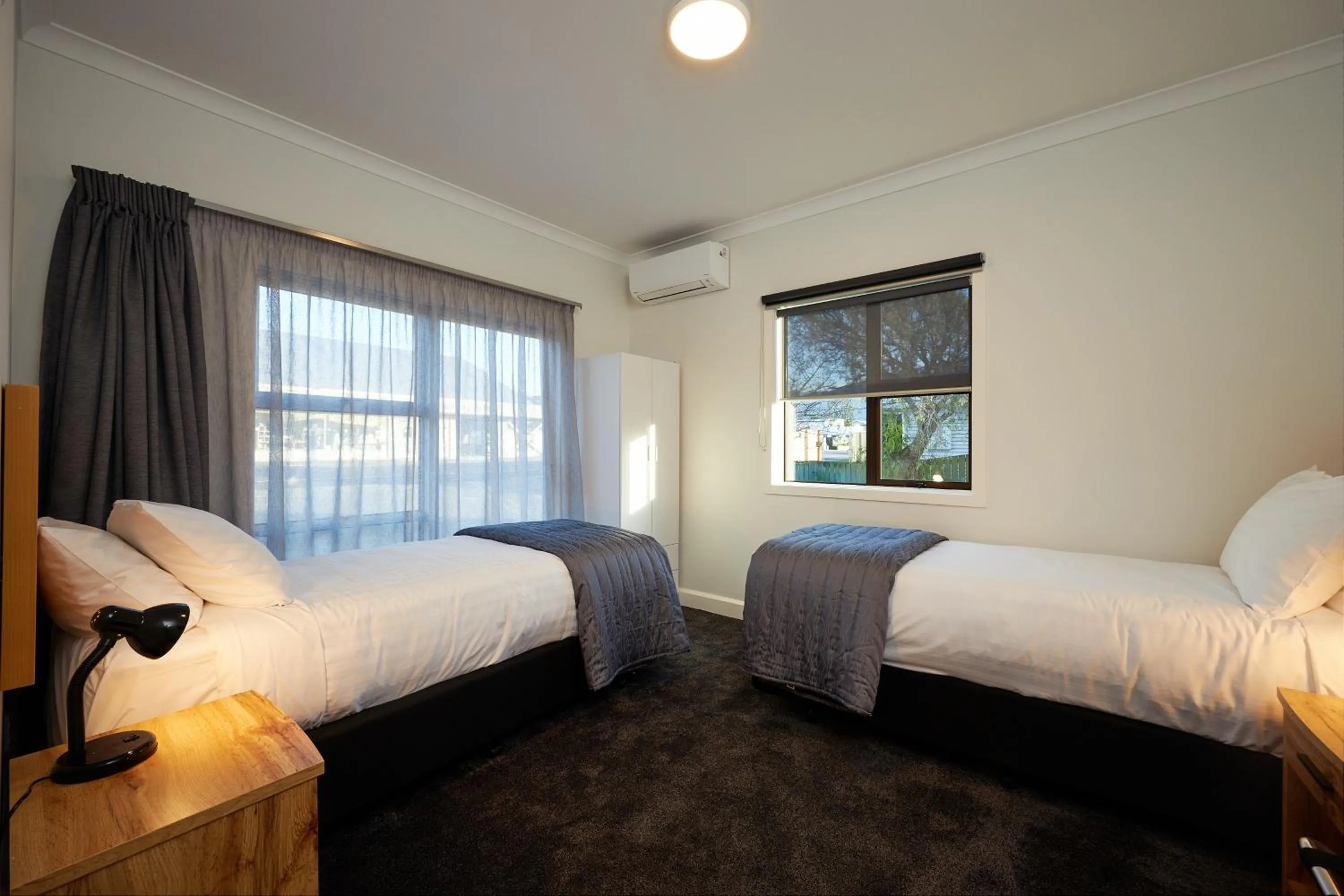 Bed in The White Morph - Heritage Collection