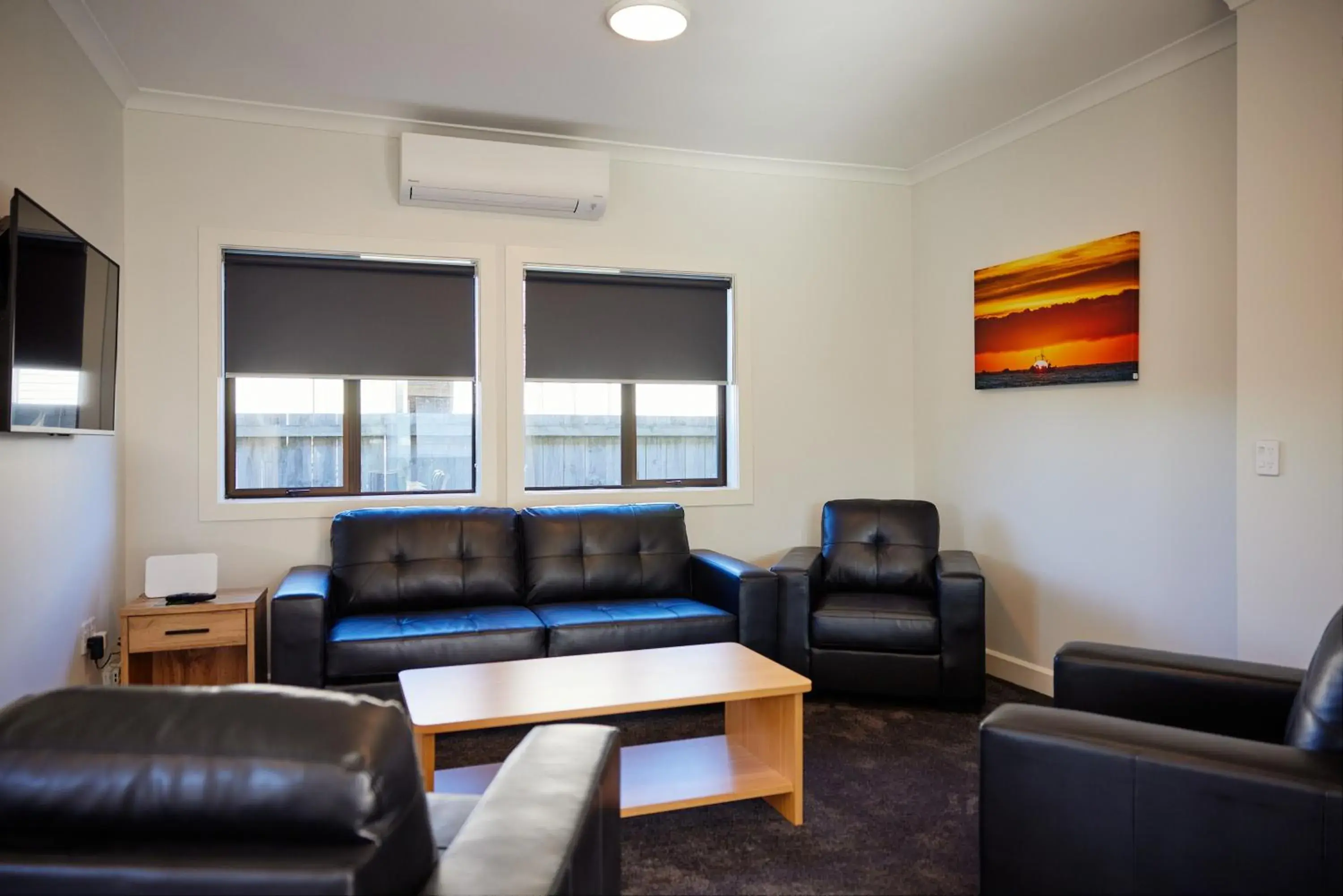 Three-Bedroom House at 22 Beach Road in The White Morph - Heritage Collection Three-Bedroom House at 22 Beach Road in The White Morph - Heritage Collection