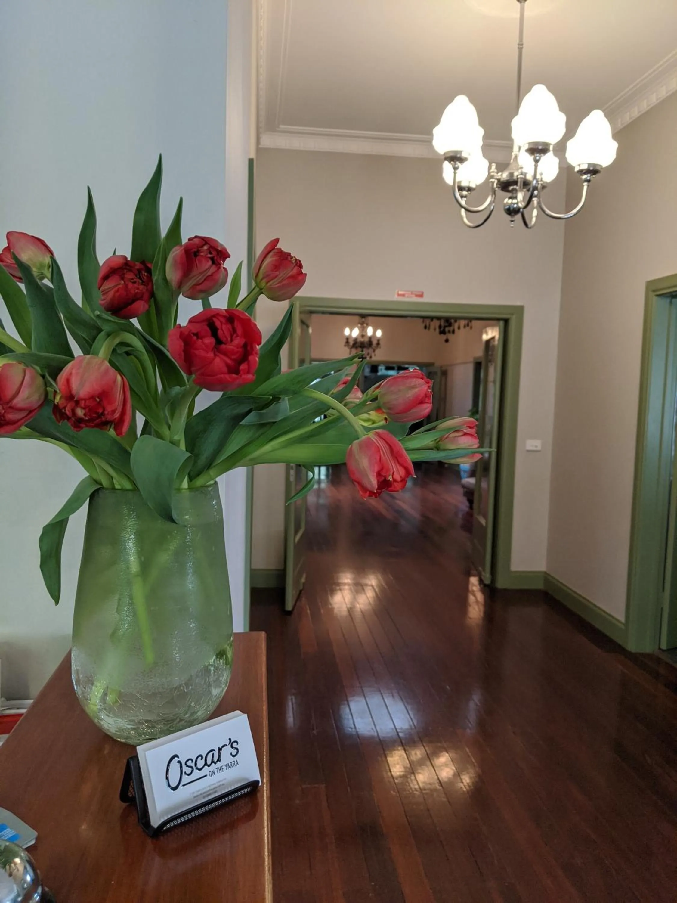 Facade/entrance in Oscar's On The Yarra