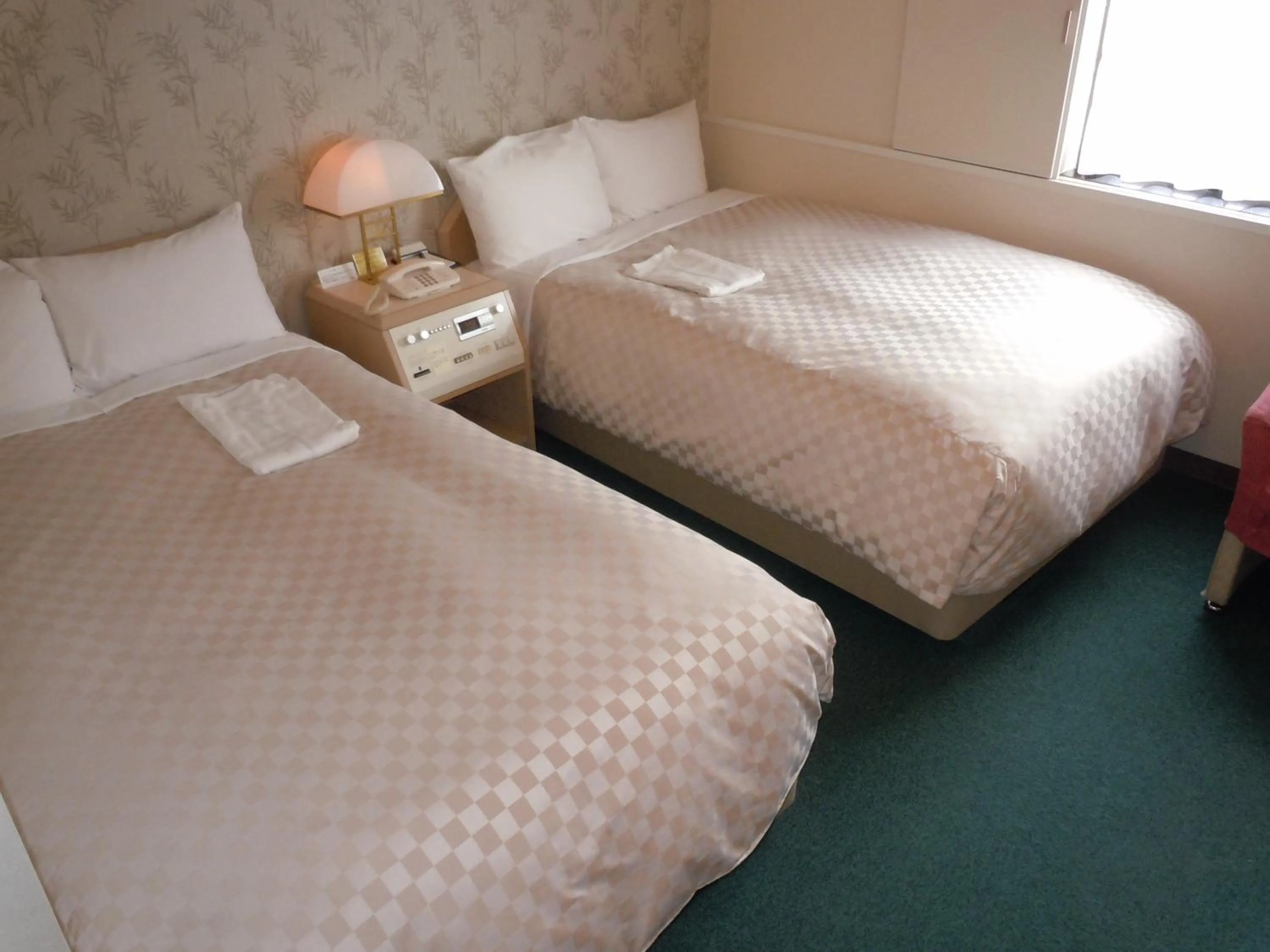 Photo of the whole room, Bed in Aizuwakamatsu Washington Hotel