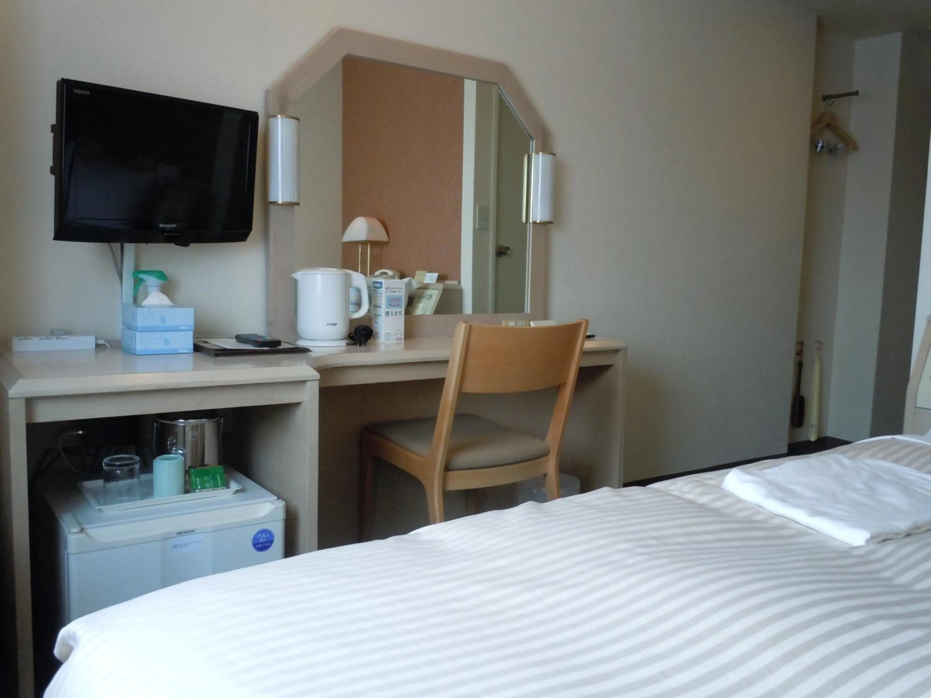 Decorative detail, Bed in Aizuwakamatsu Washington Hotel