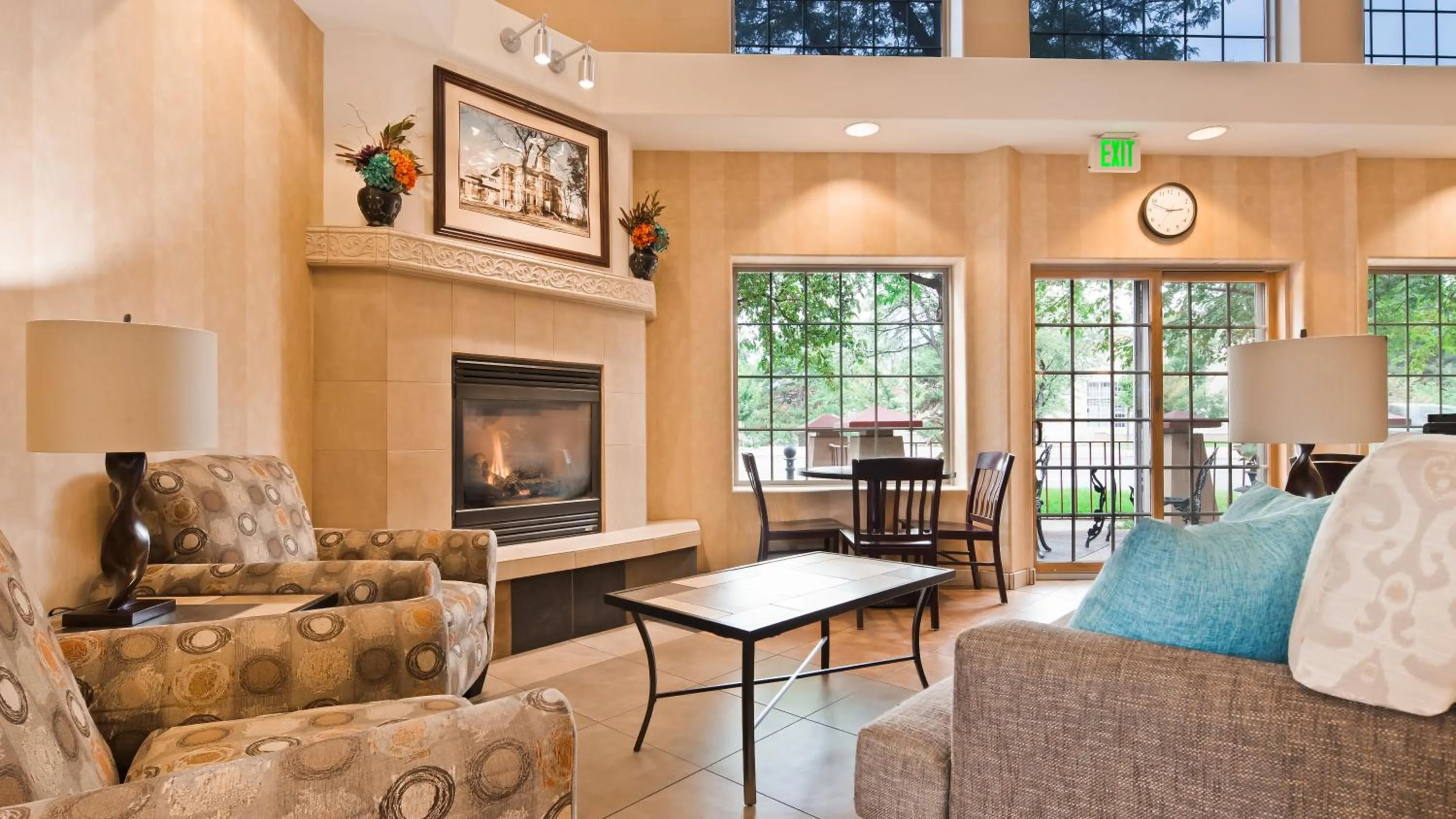 Lobby or reception in Best Western University Inn