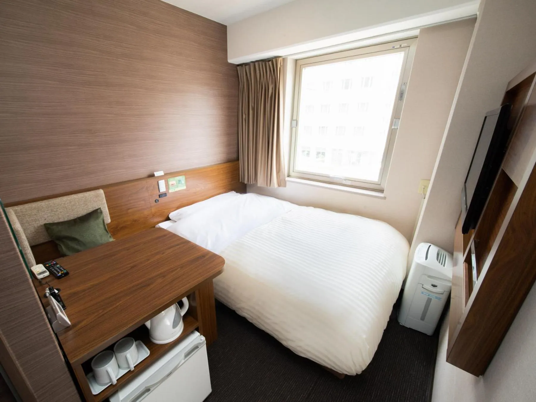 Photo of the whole room, Bed in Natural Hot Spring SUPER HOTEL Kumamoto Chamber of Commerce