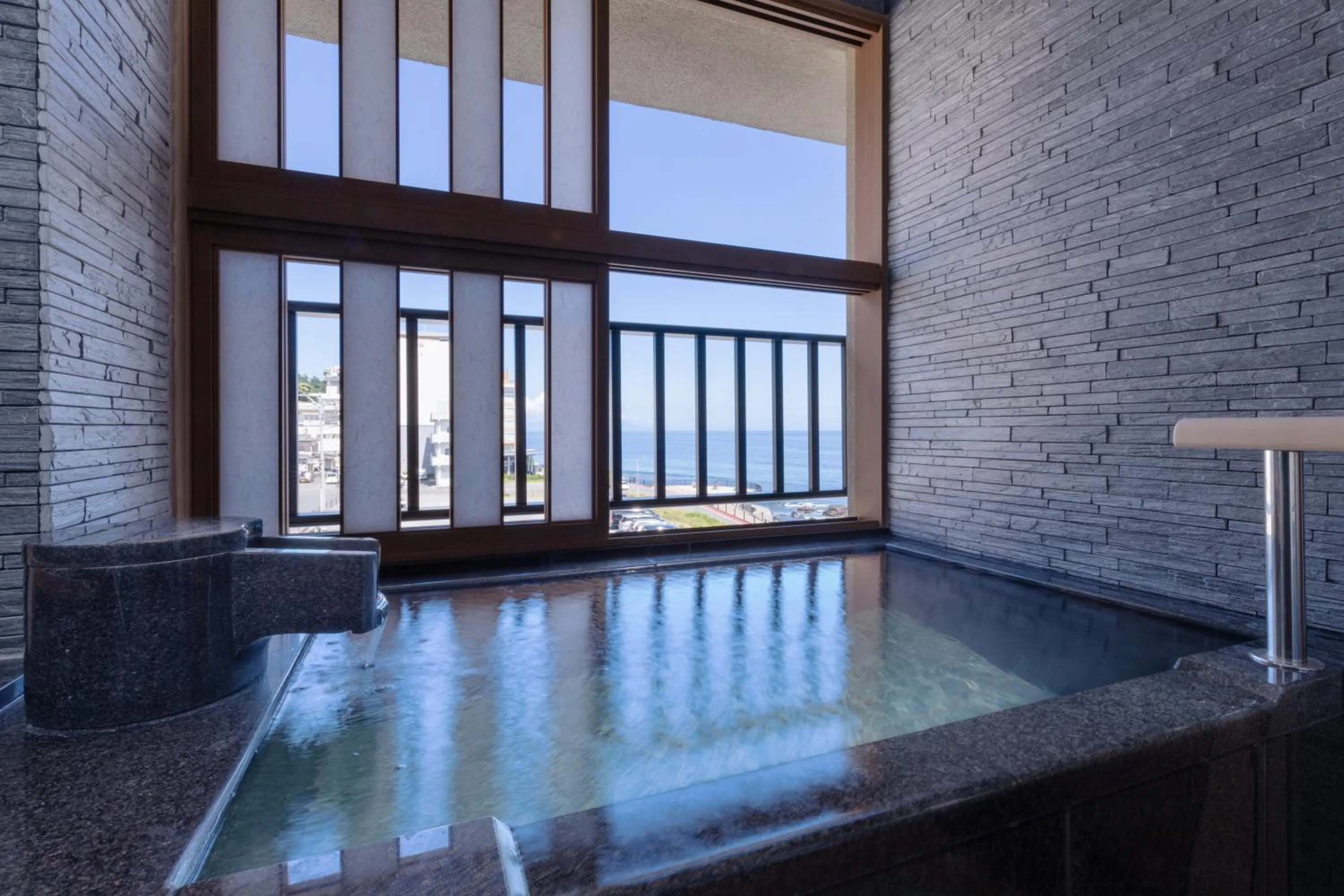 Bathroom in Inatori Tokai Hotel Yuen