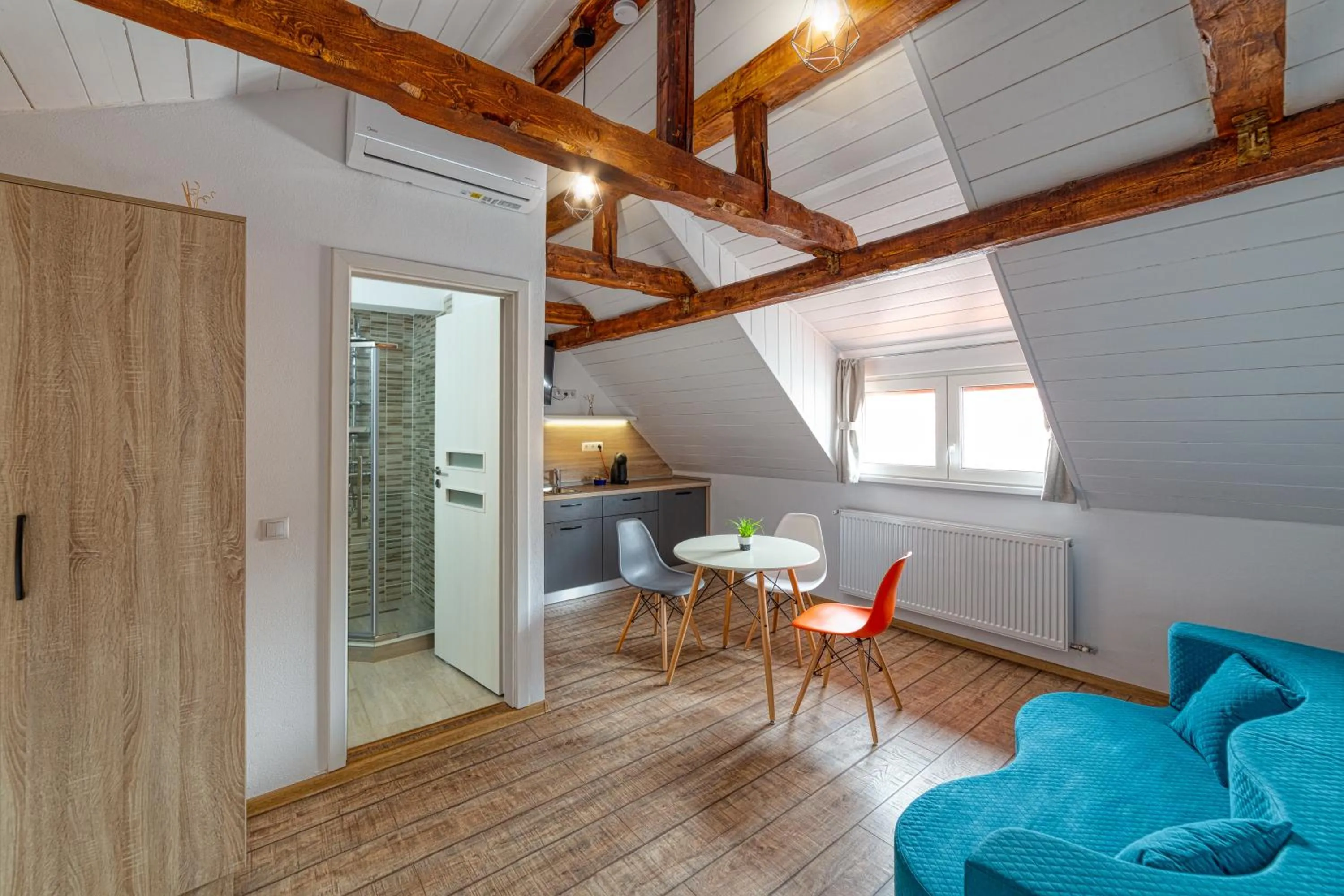 Coffee/tea facilities in T House