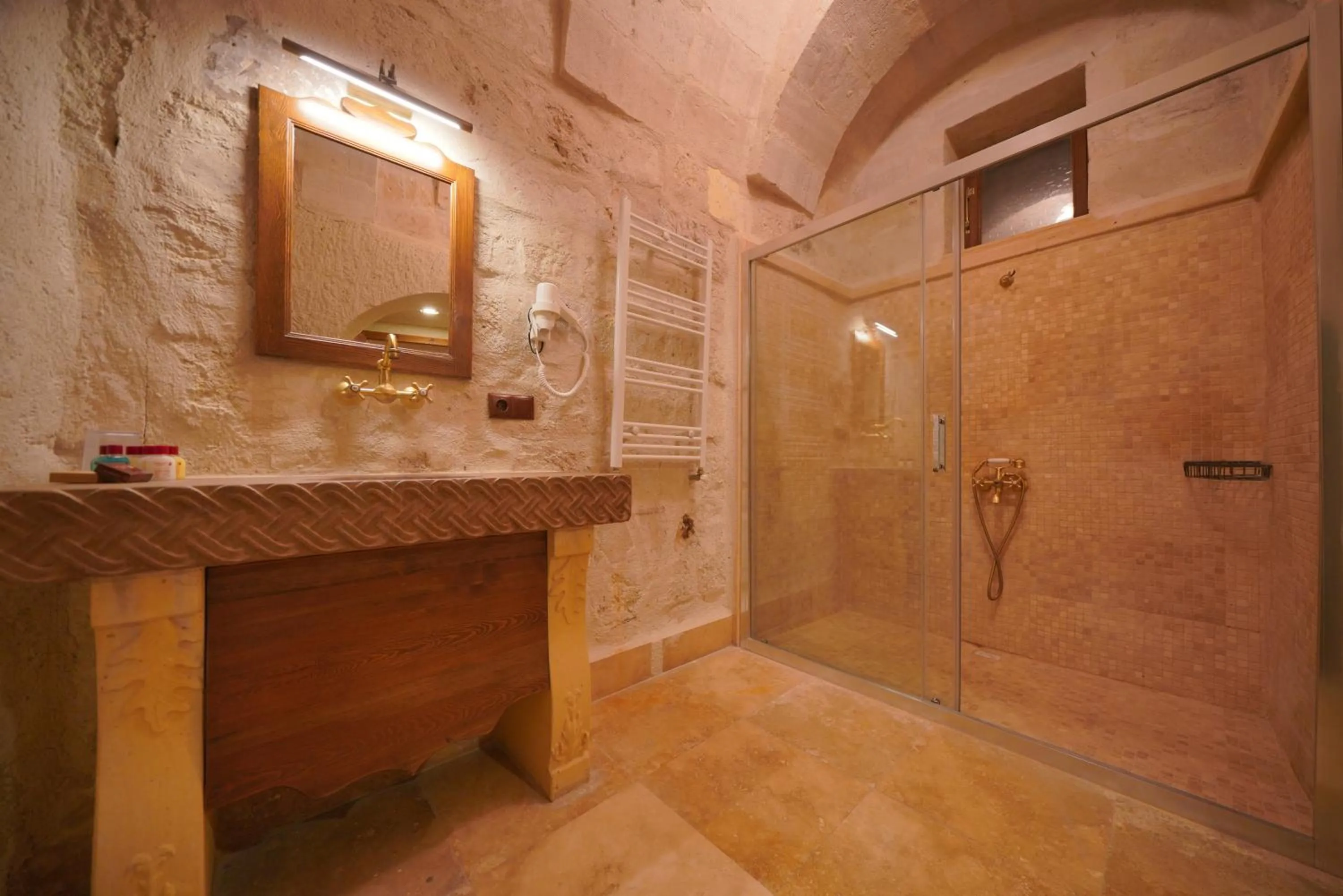 Bathroom in Fairyland Cave Hotel