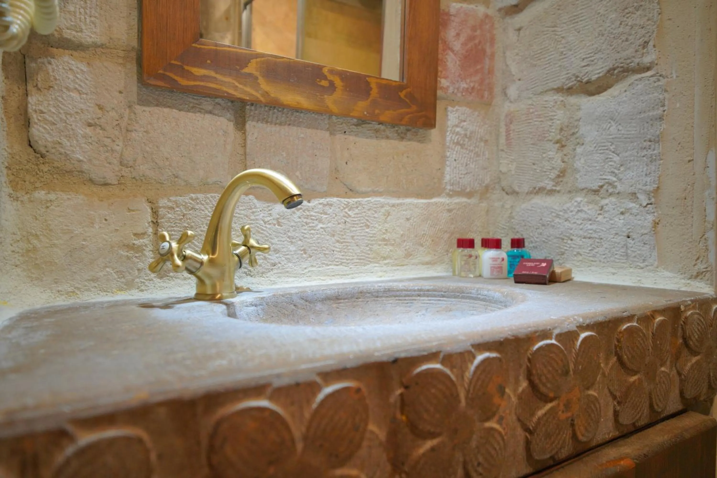 Bathroom in Fairyland Cave Hotel