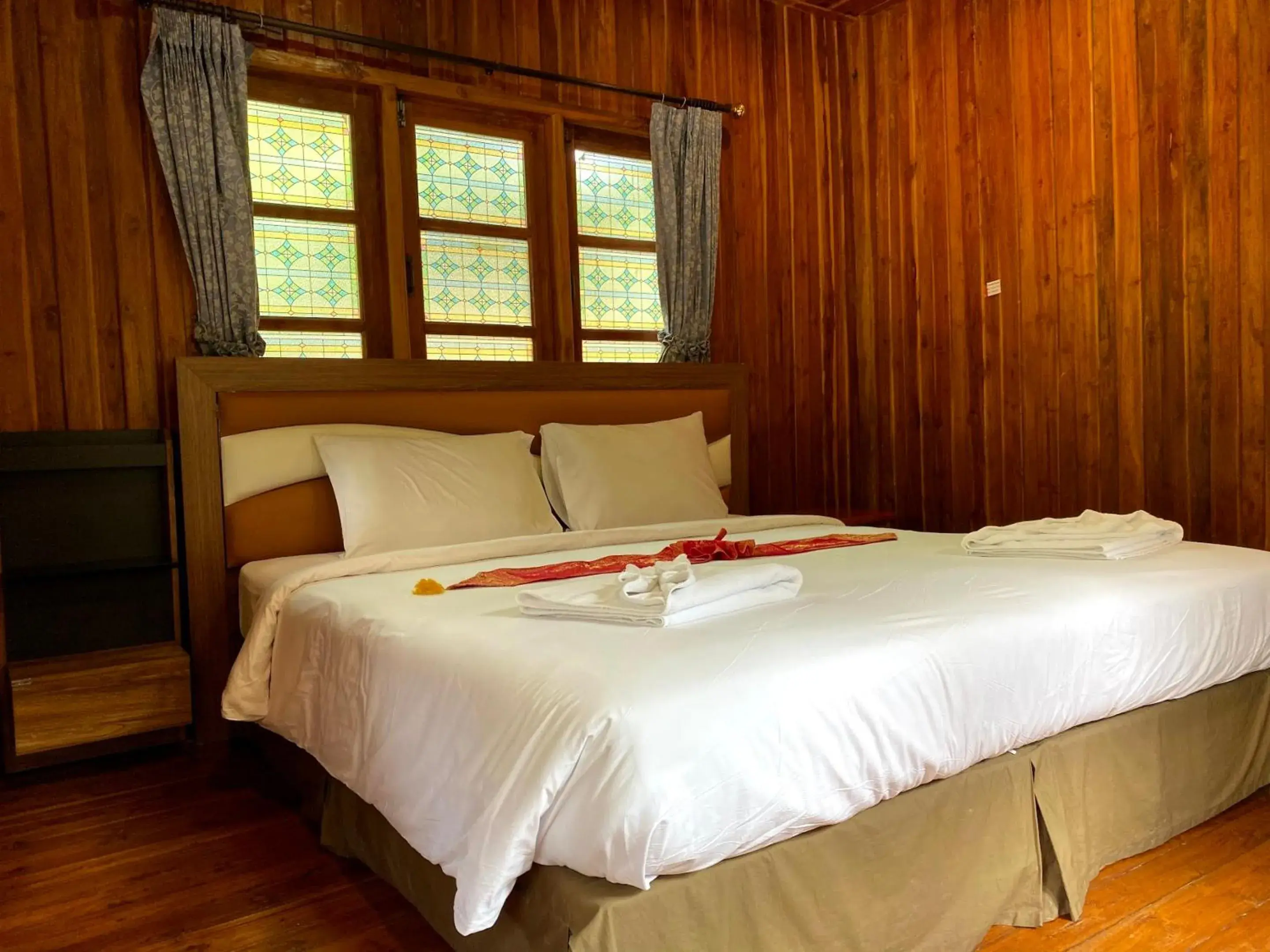 Thai Style Standard Double Bungalow in Yuwadee Resort Thai Style Standard Double Bungalow in Yuwadee Resort