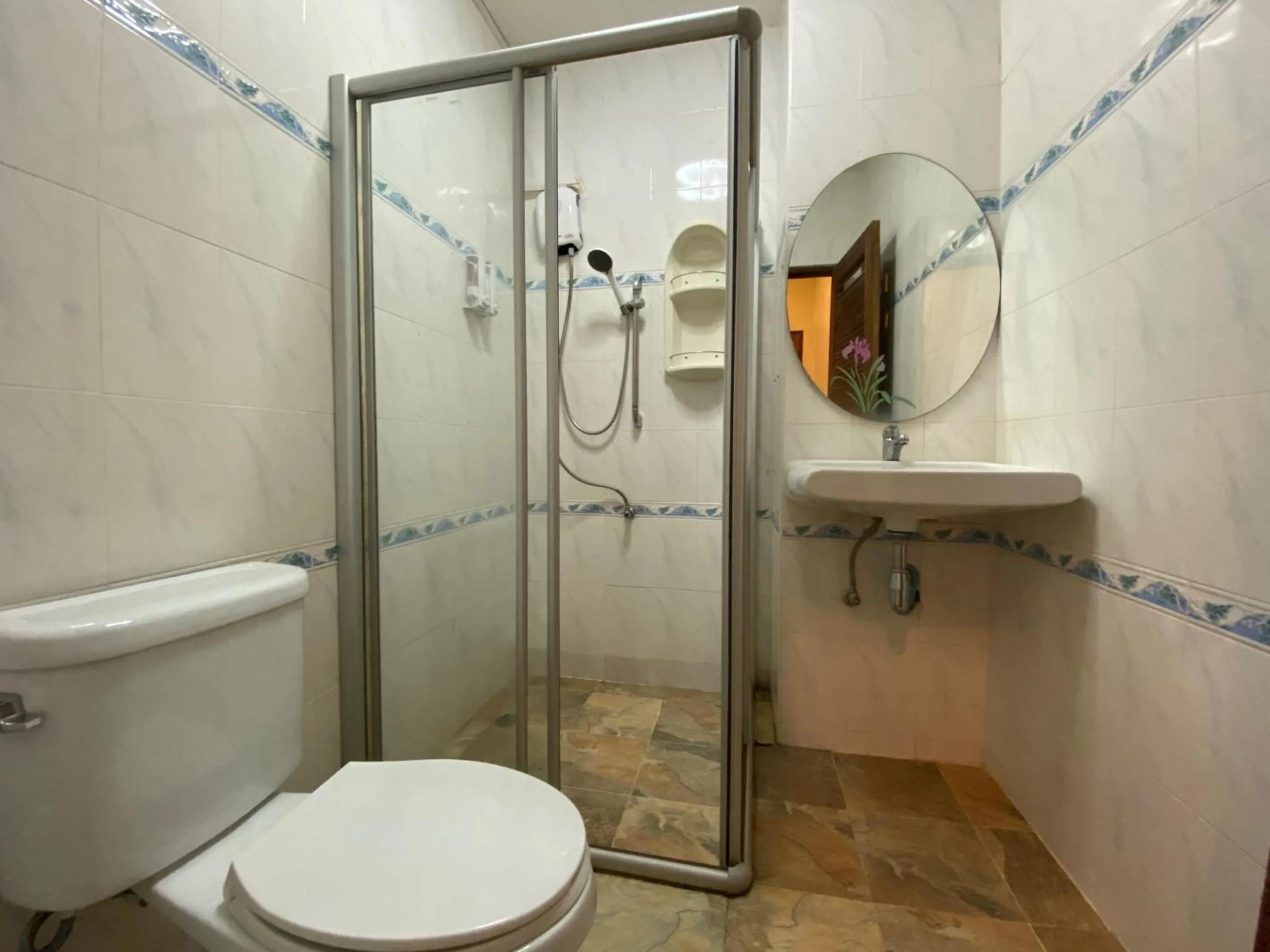 Toilet in Yuwadee Resort