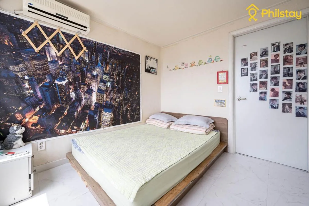 Bed in Mamas and Papas Guesthouse and Apartments in Seoul