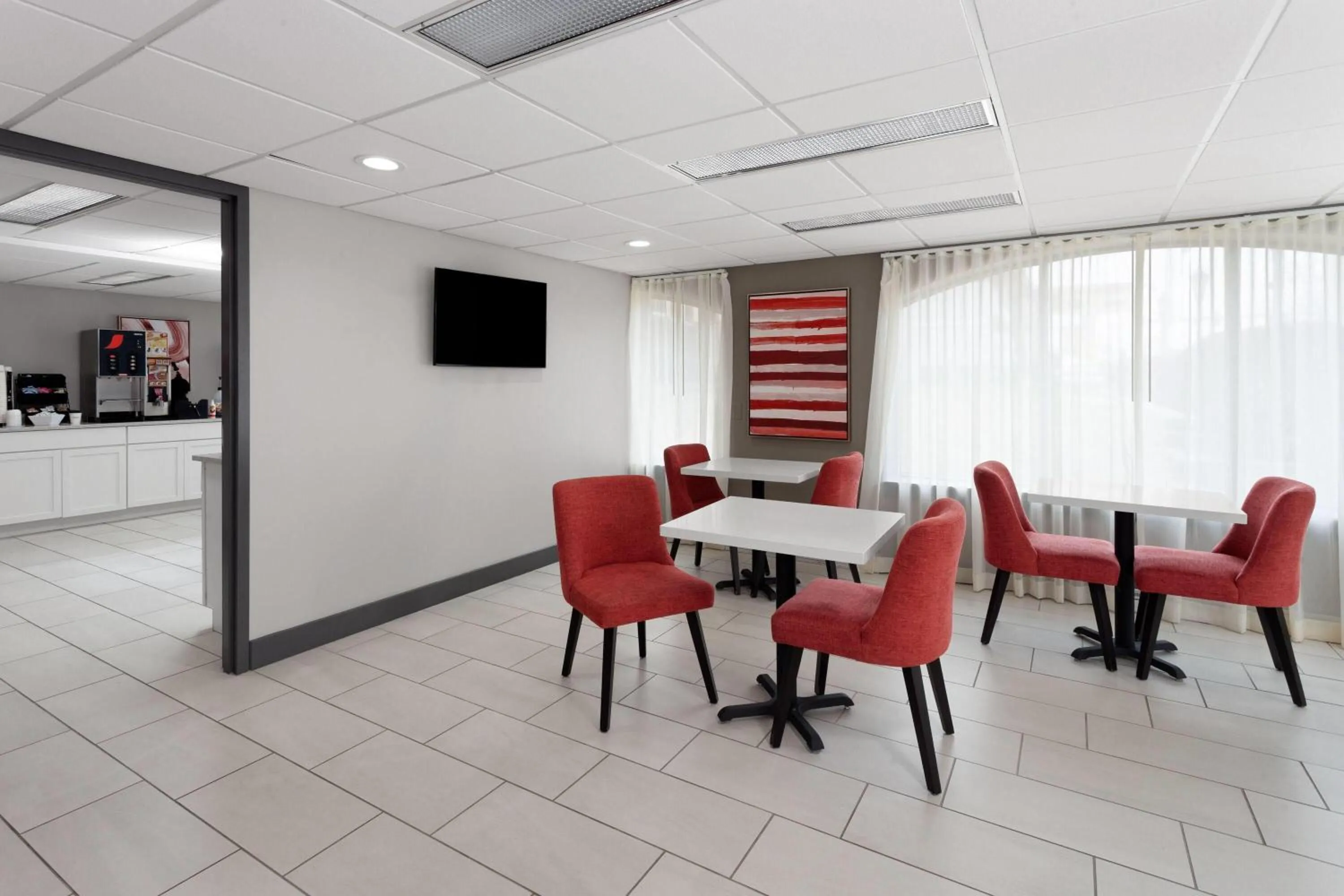 Breakfast in Ramada by Wyndham Milwaukee