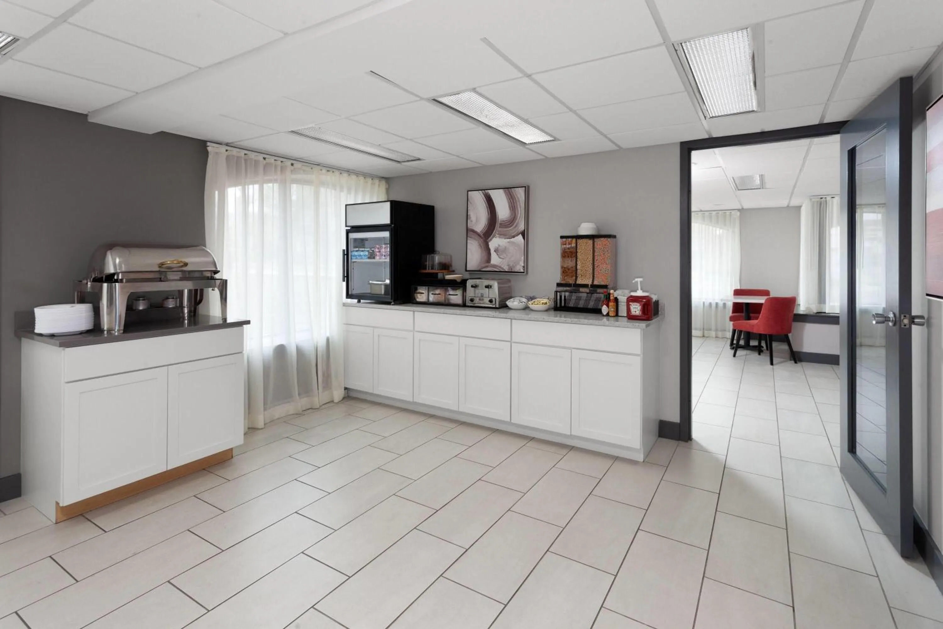 Breakfast in Ramada by Wyndham Milwaukee