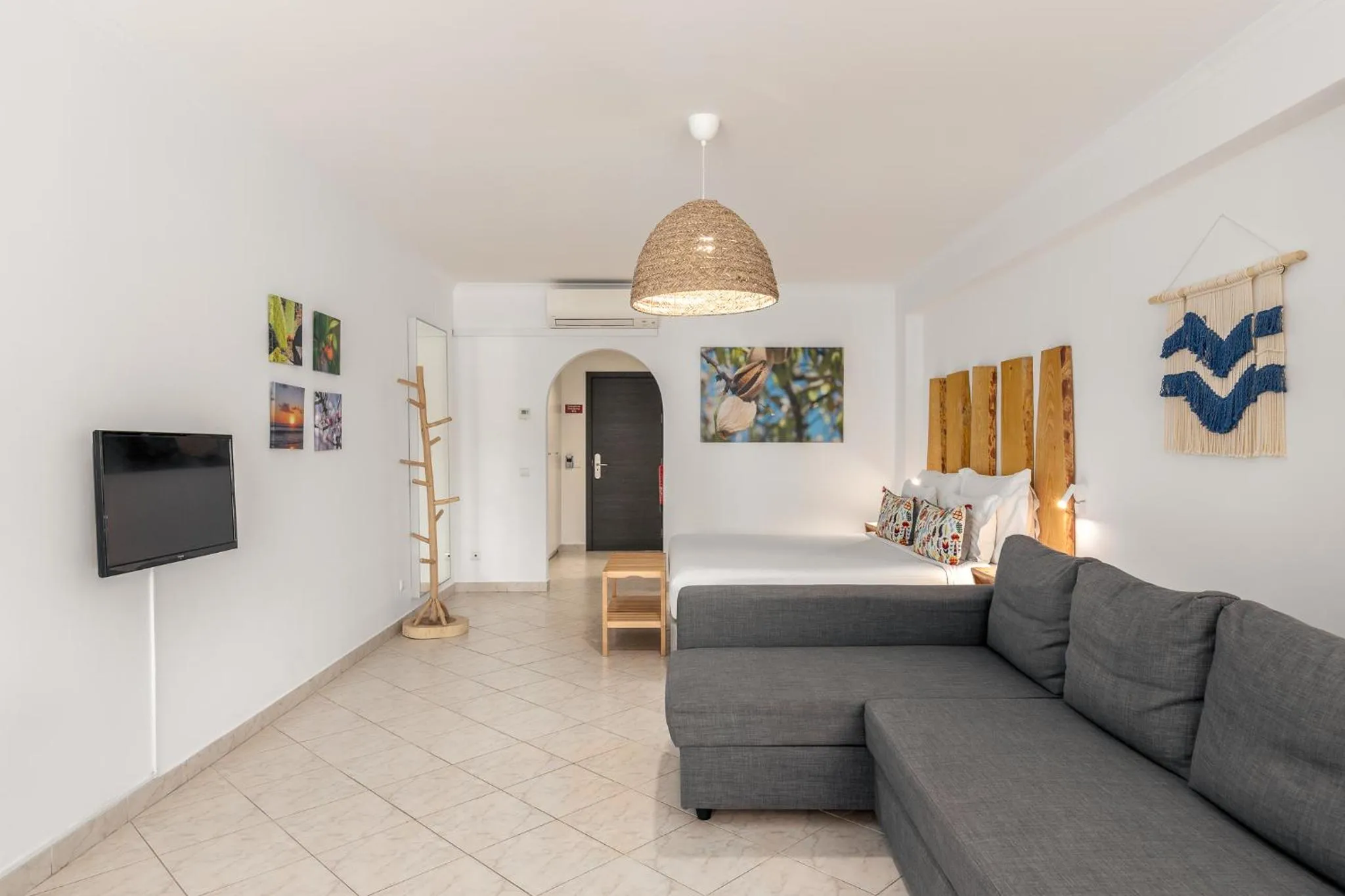 Bedroom in Estudios Salinas - Fuseta