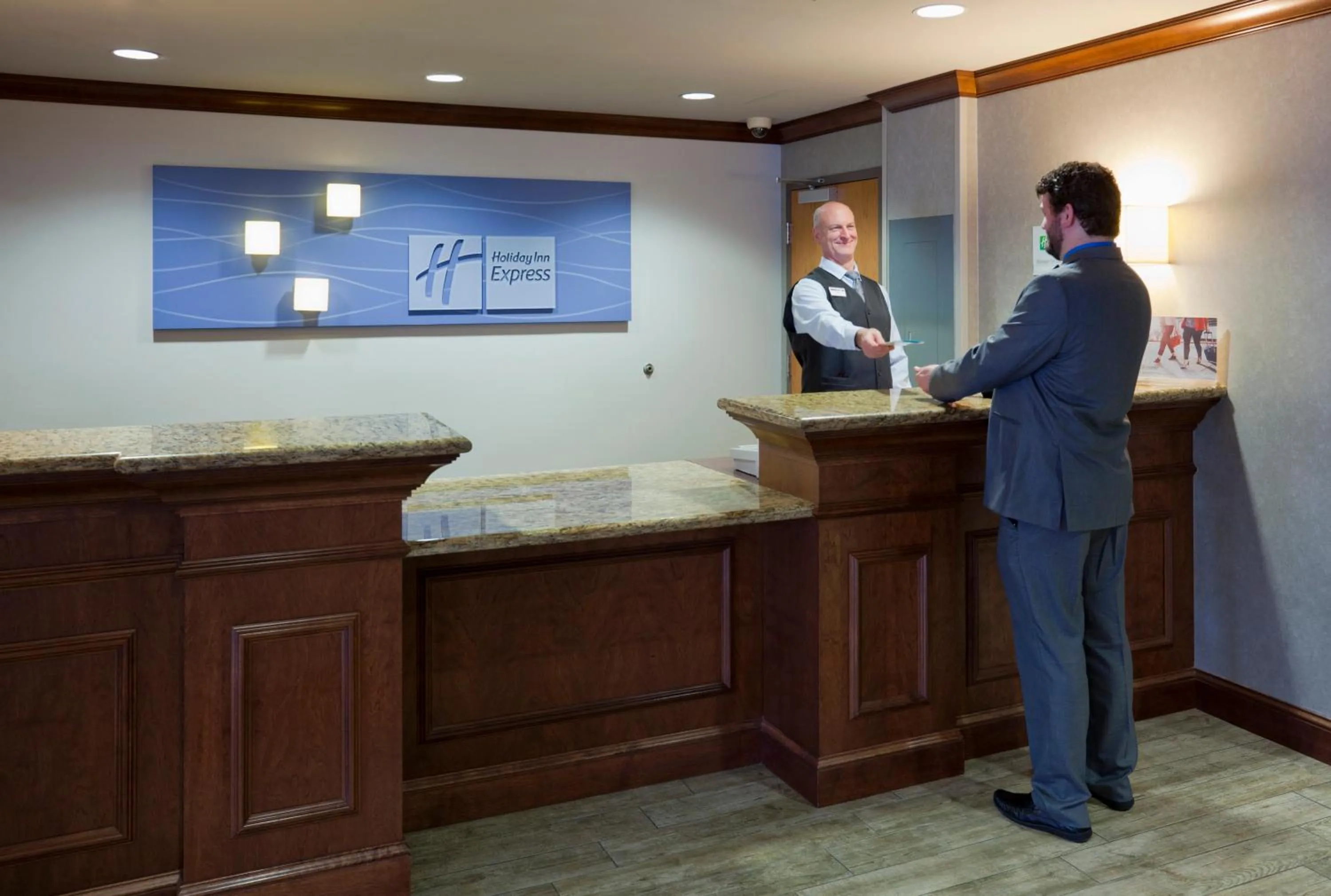 Property building in Holiday Inn Express & Suites Bloomington West by IHG