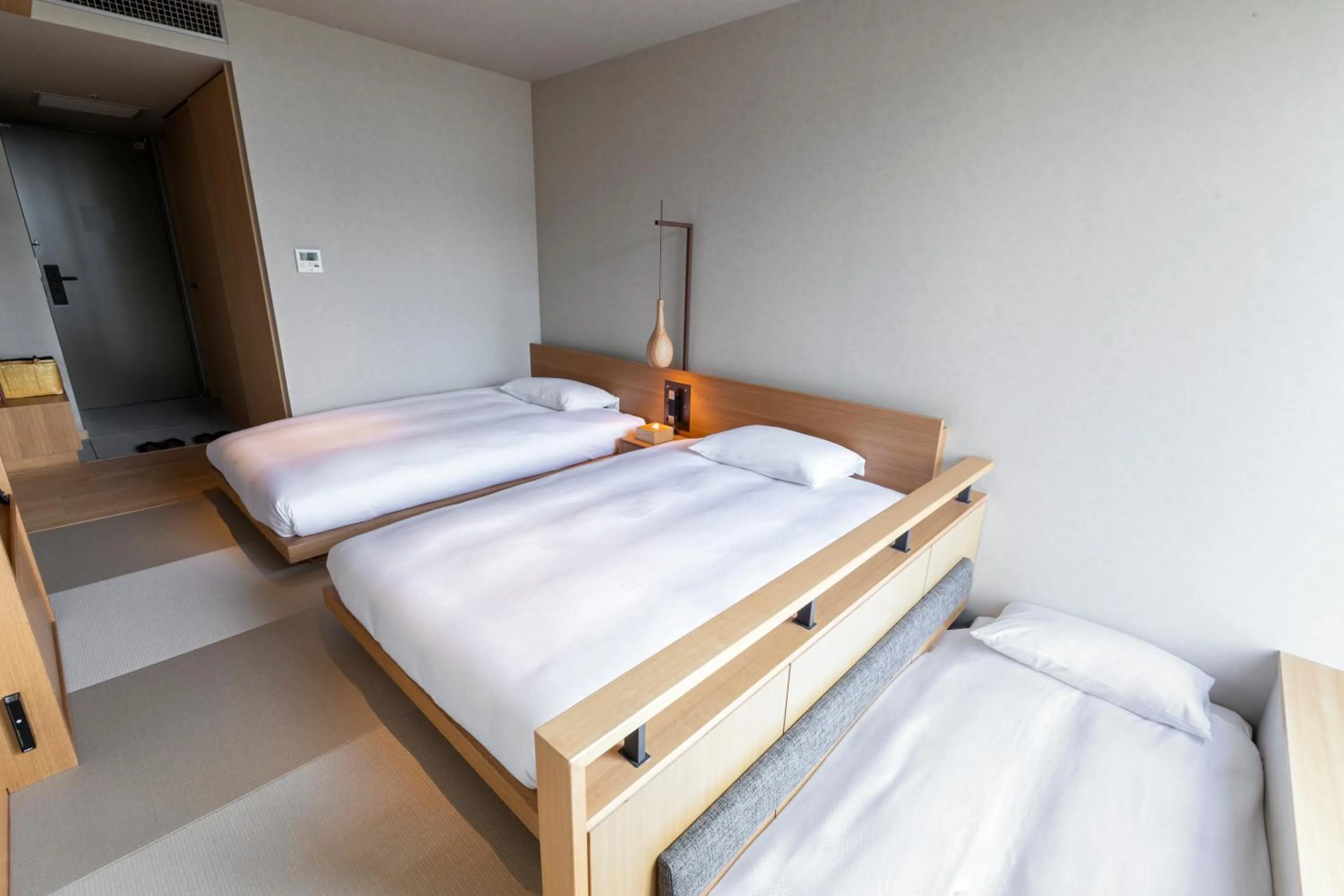 Photo of the whole room, Bed in ONSEN RYOKAN Yuen Sapporo