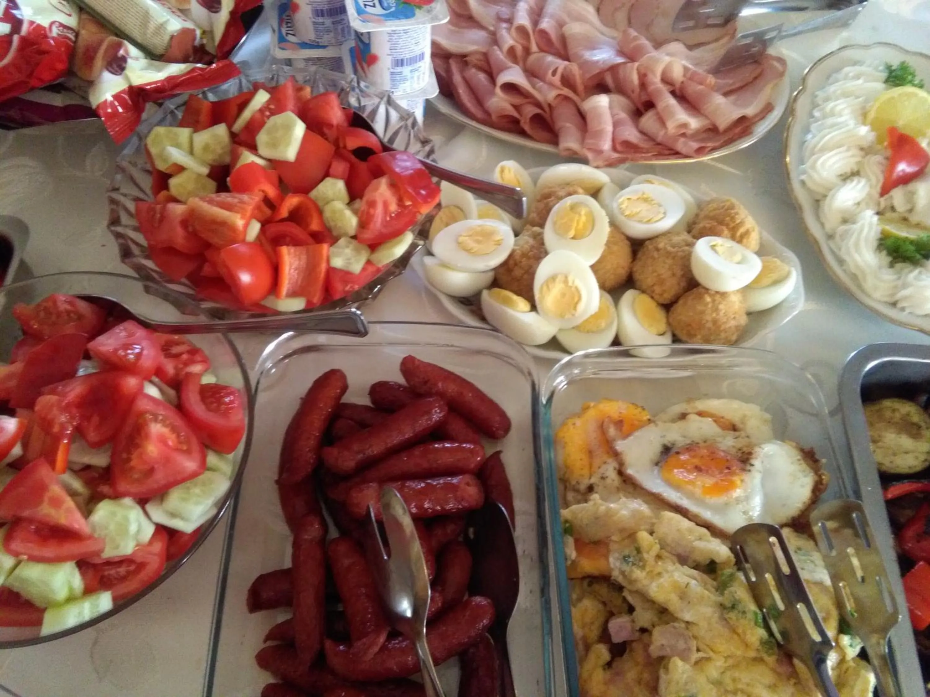 Buffet breakfast in VILA Corviniana