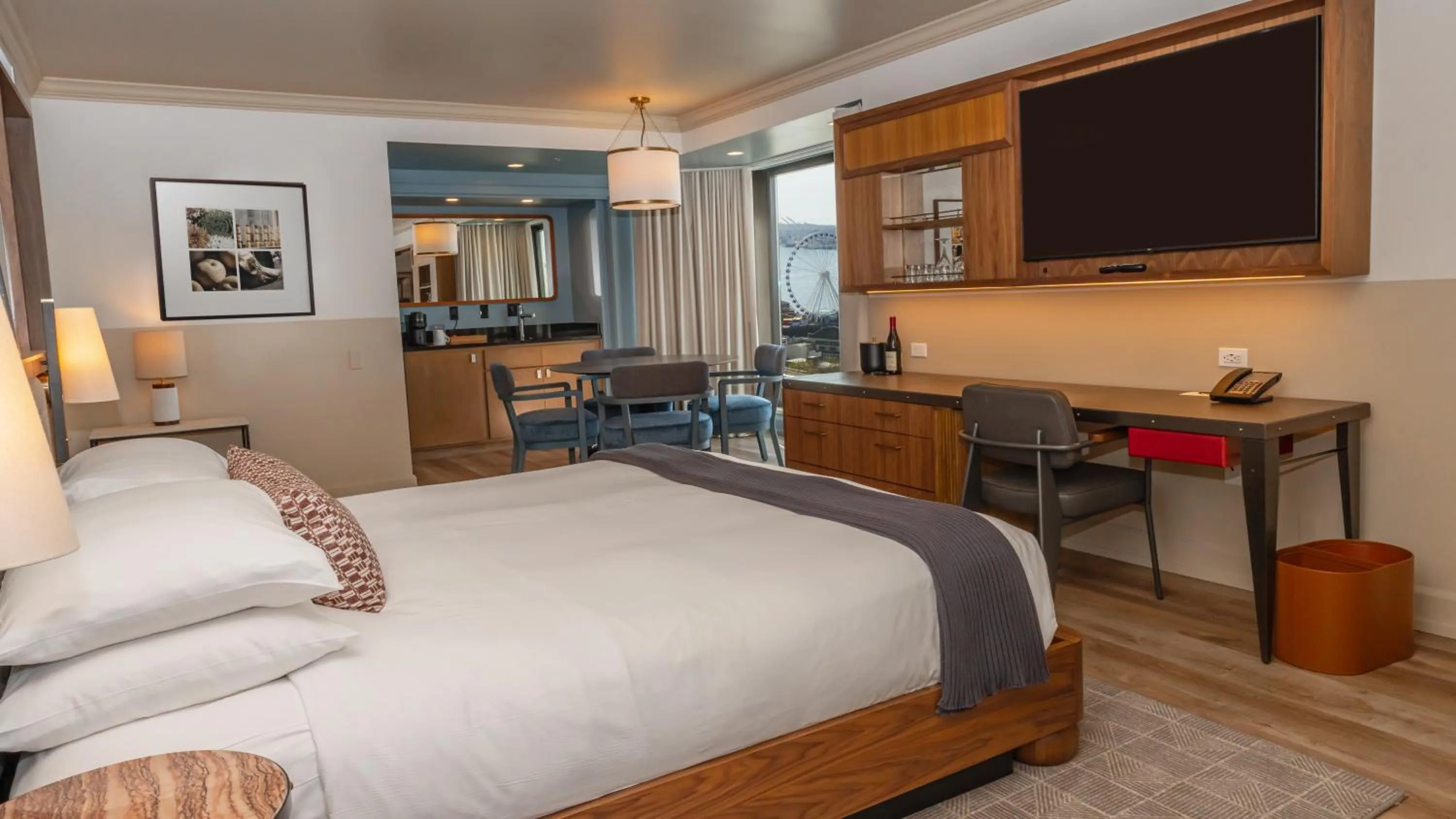 Bed in Inn at the Market