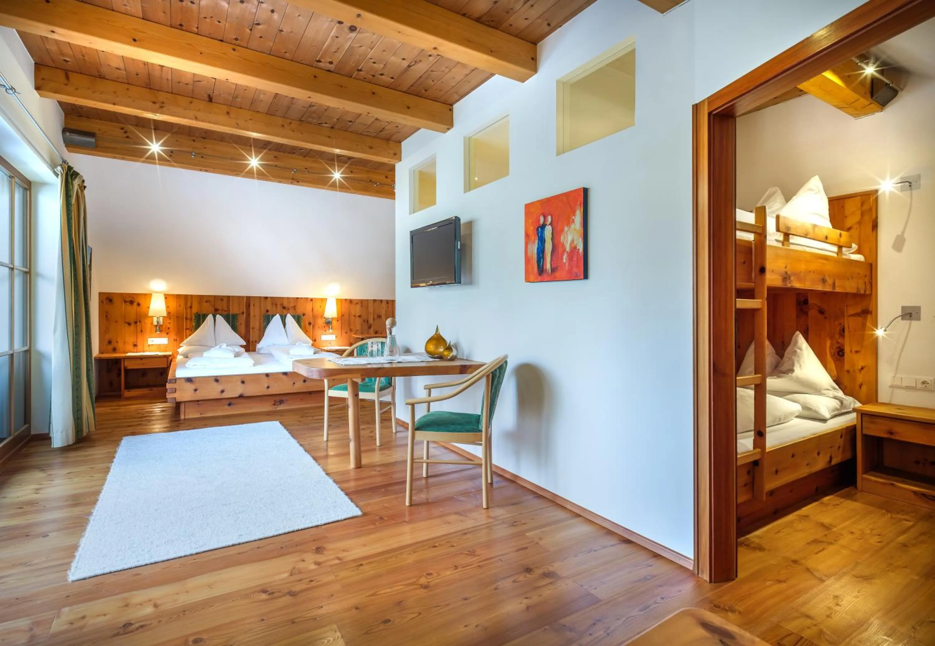 Photo of the whole room, Bed in Hotel Häuserl im Wald