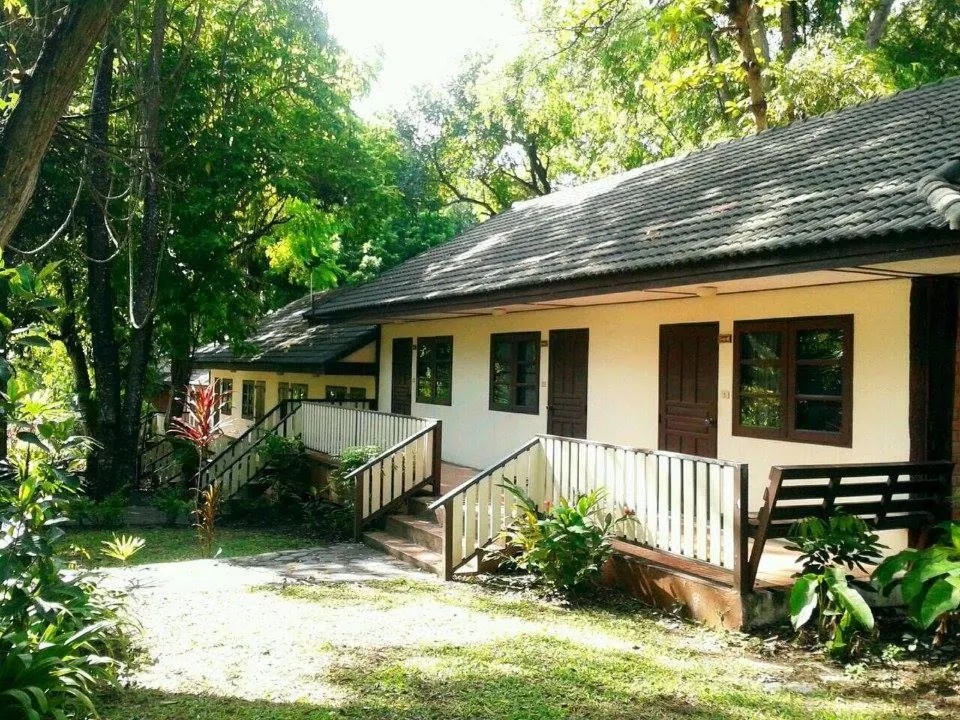 Muaklek Paradise Resort