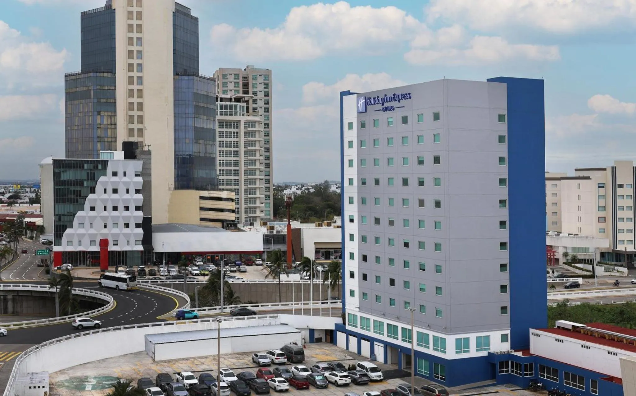 Lobby or reception in Holiday Inn Express Veracruz Boca del Rio by IHG
