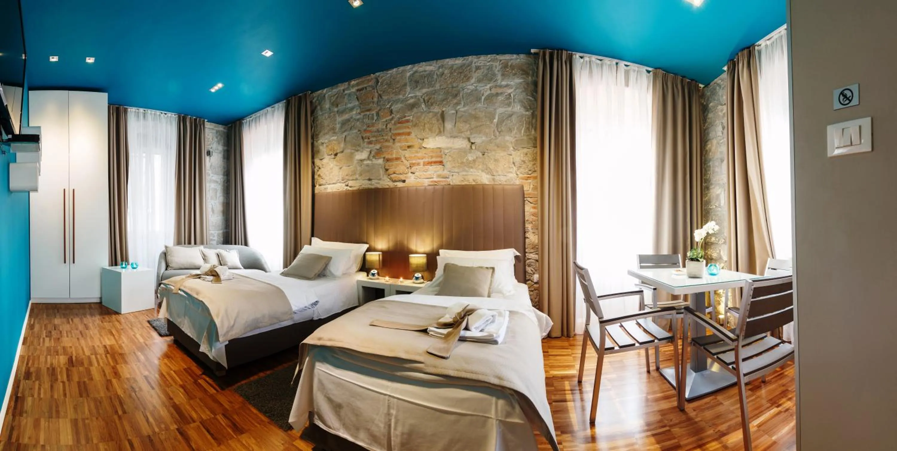 Bedroom, Bed in Riva Luxury Rooms