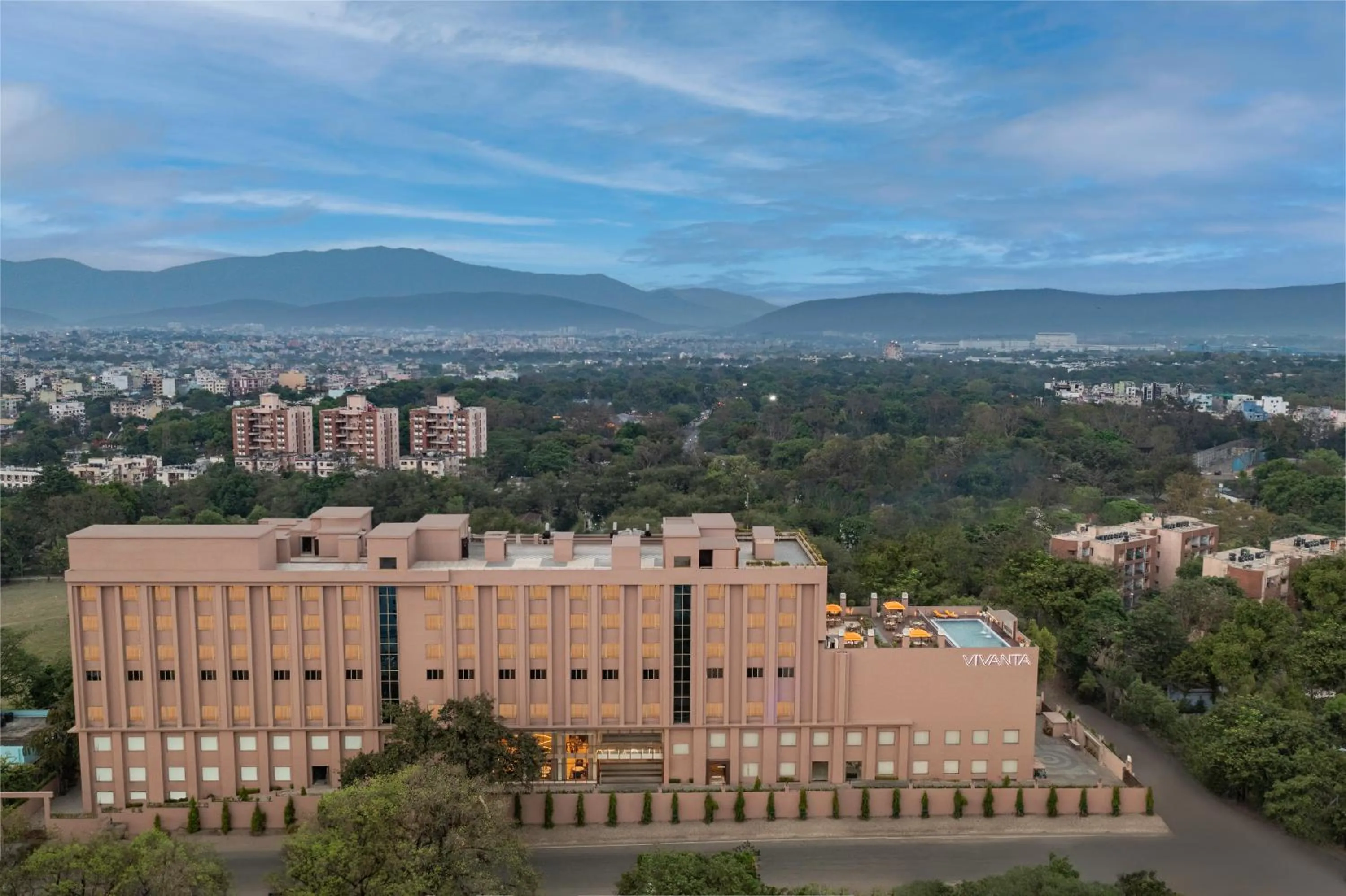 Property building in Hotel The Bizton