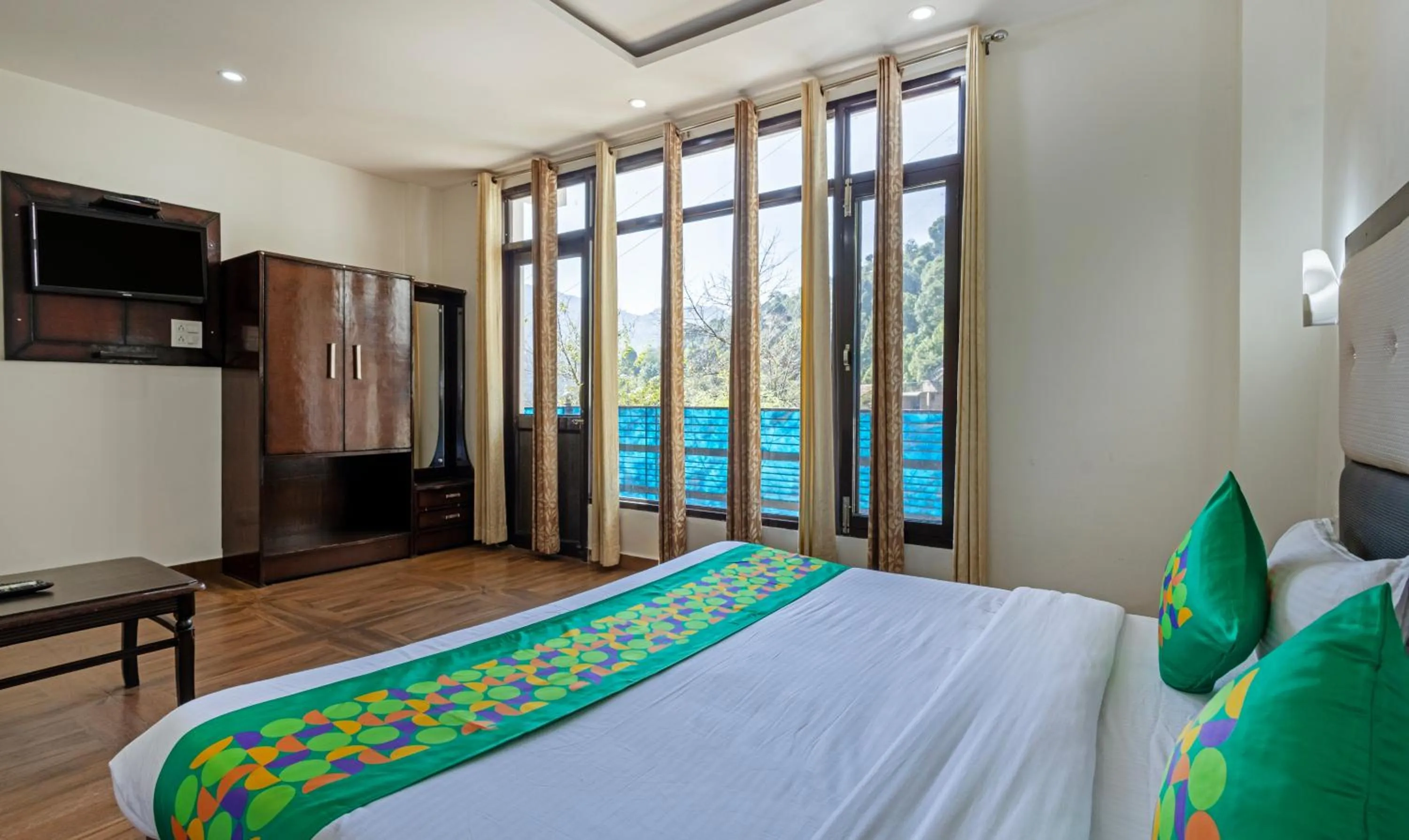 Bedroom, Bed in Treebo Anjukul