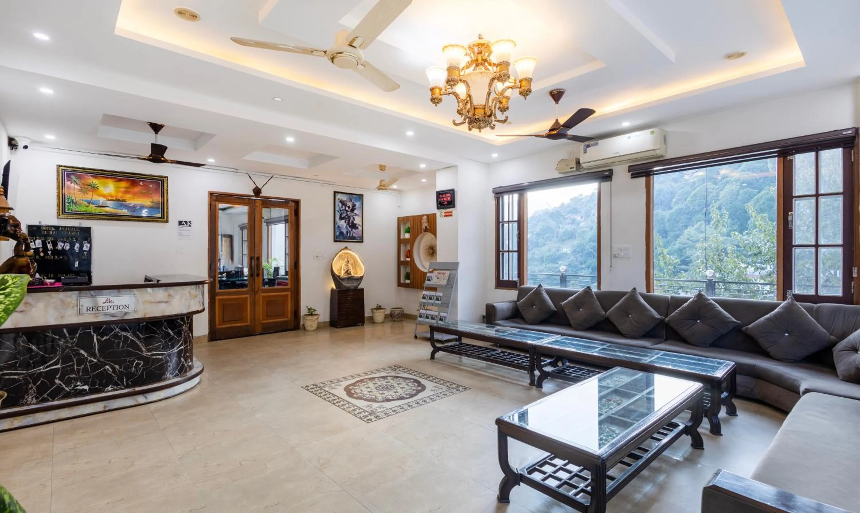 Living room in Treebo Anjukul