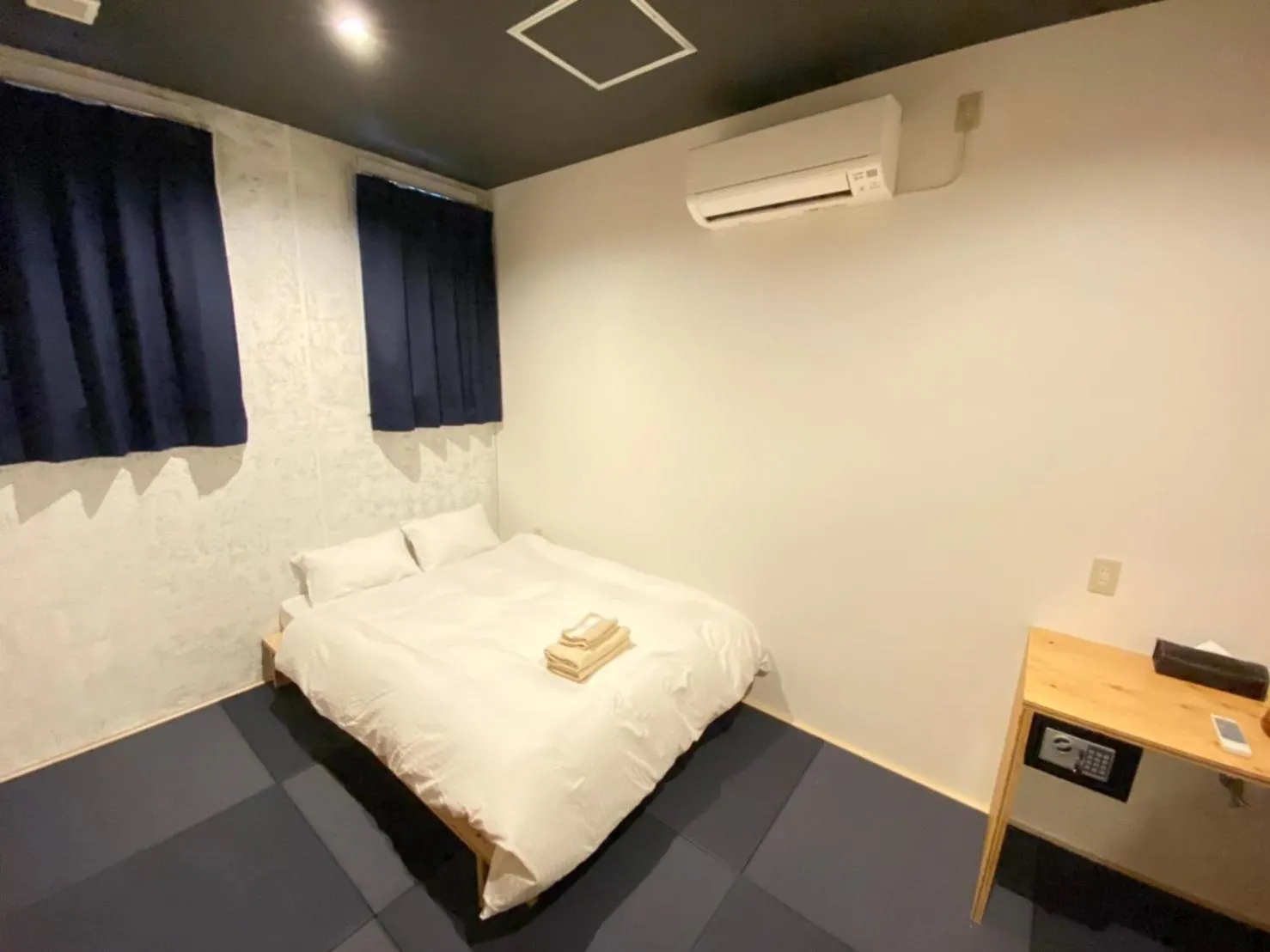 Bed in HOTEL&HOSTEL HARU