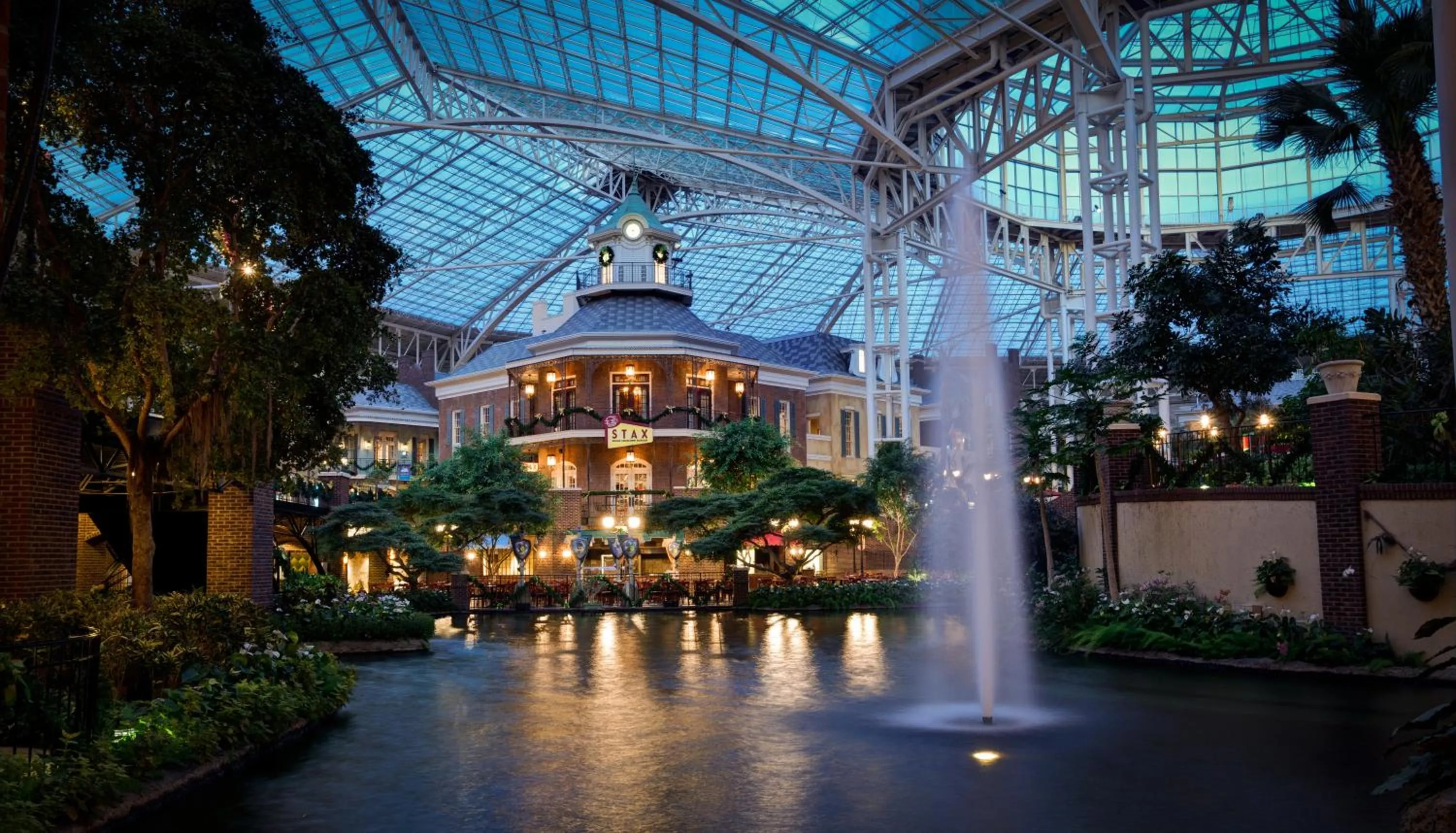 Property building in Gaylord Opryland Resort & Convention Center